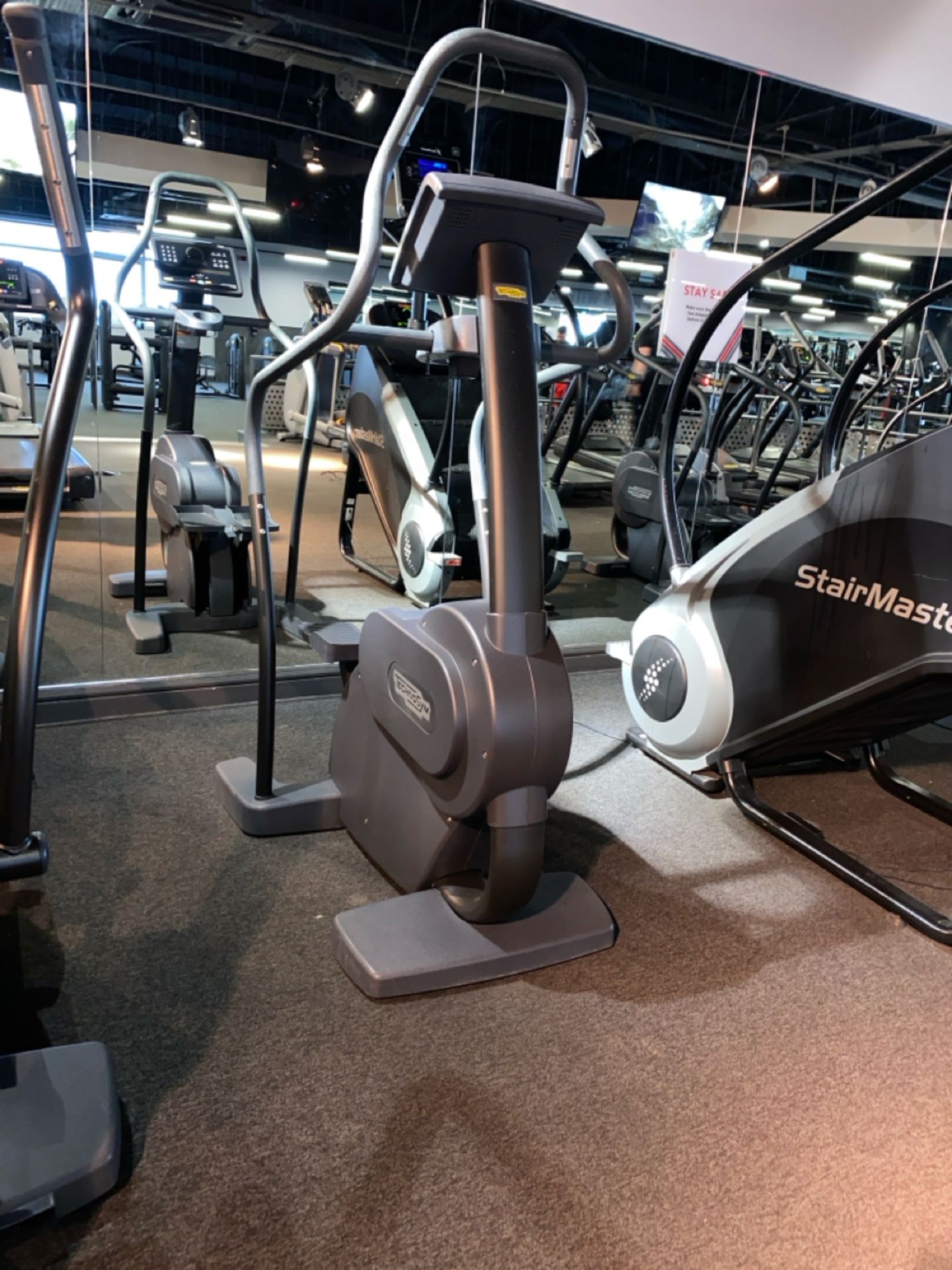 Technogym Stepper - Image 3 of 11