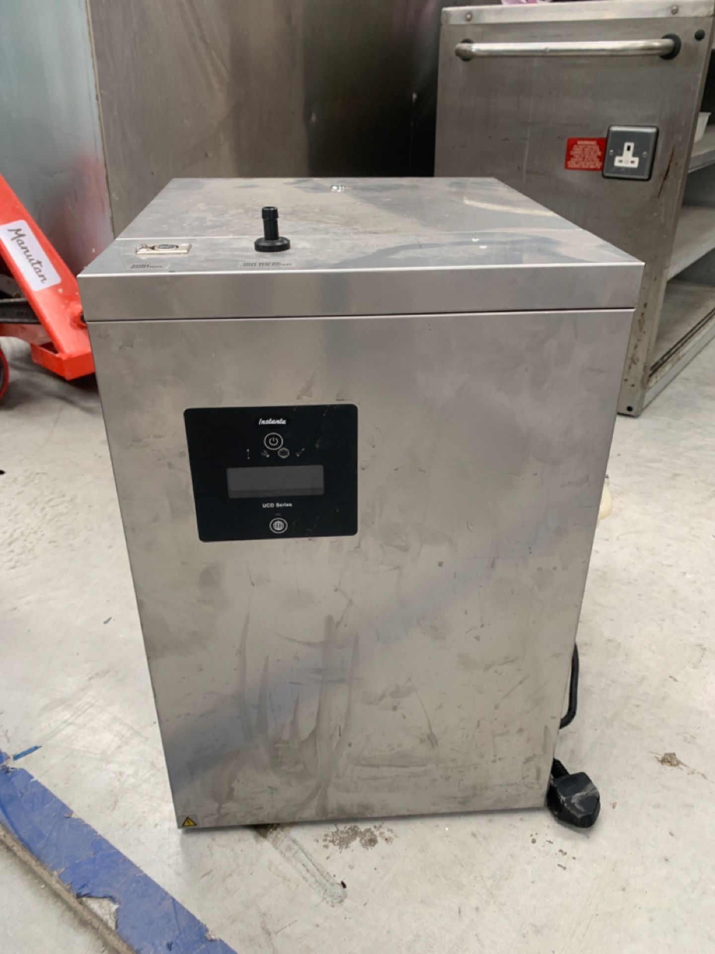 Instanta UCD Undercounter Stainless Steel Water Boiler