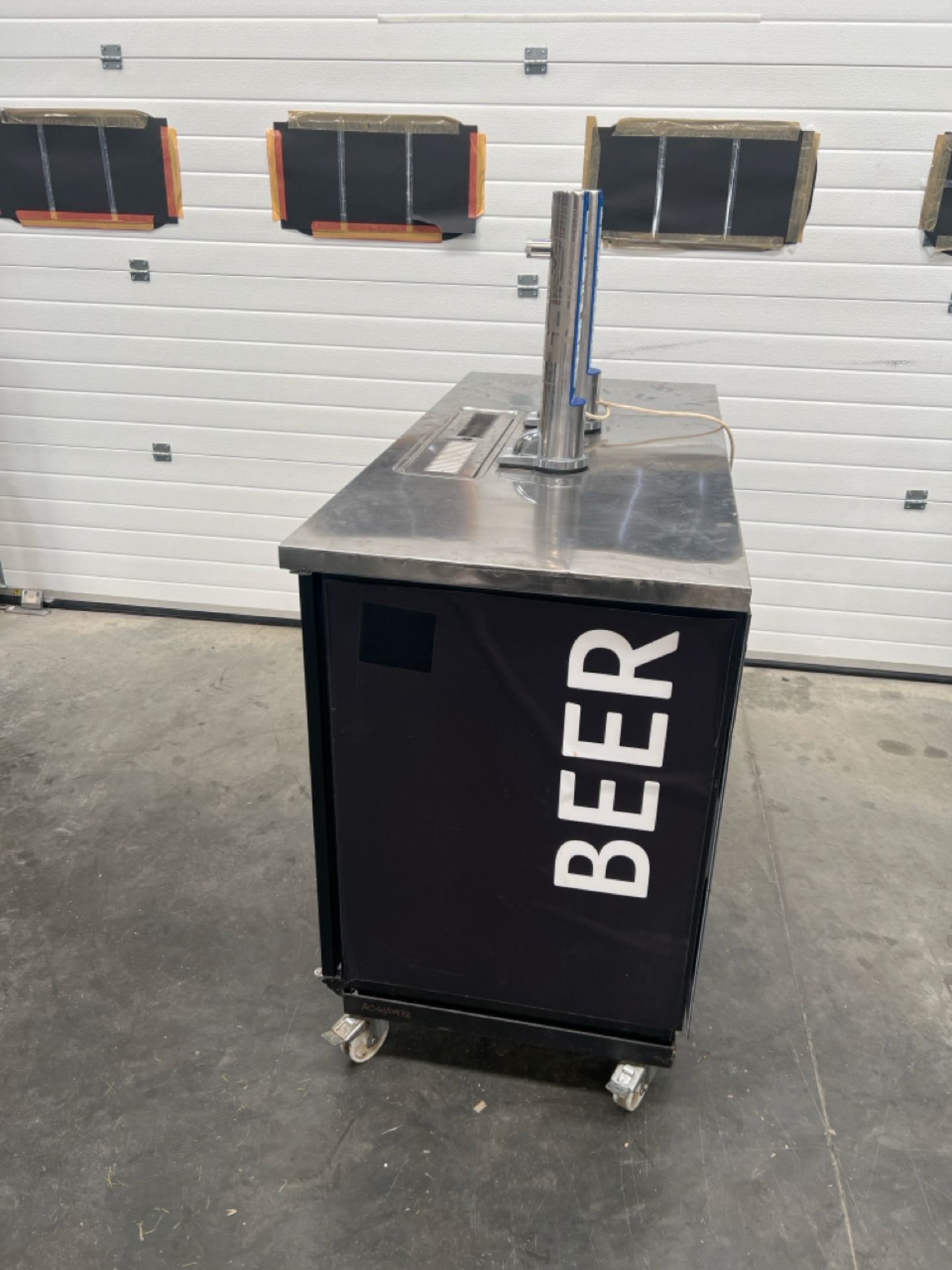 True Kegerator Temp Bar Unit With Bud Light Pumps - Image 4 of 7