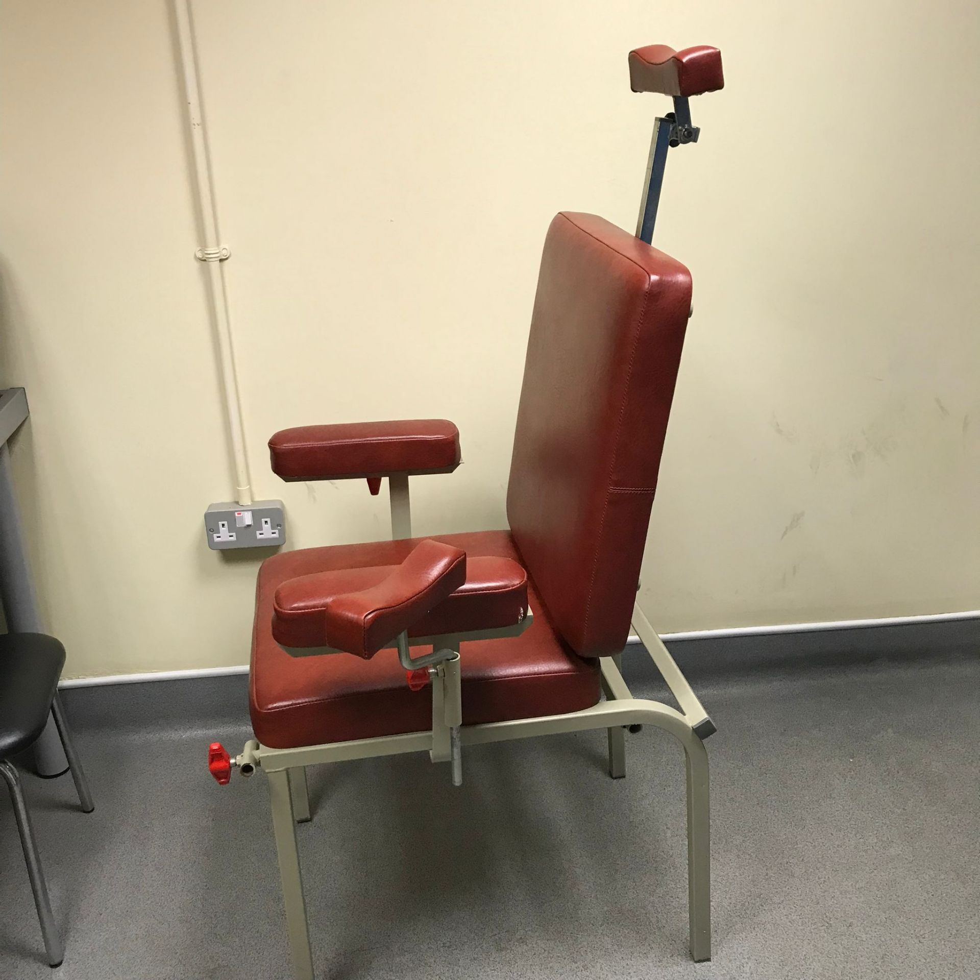 Red Leather Medical Chair - Image 2 of 3