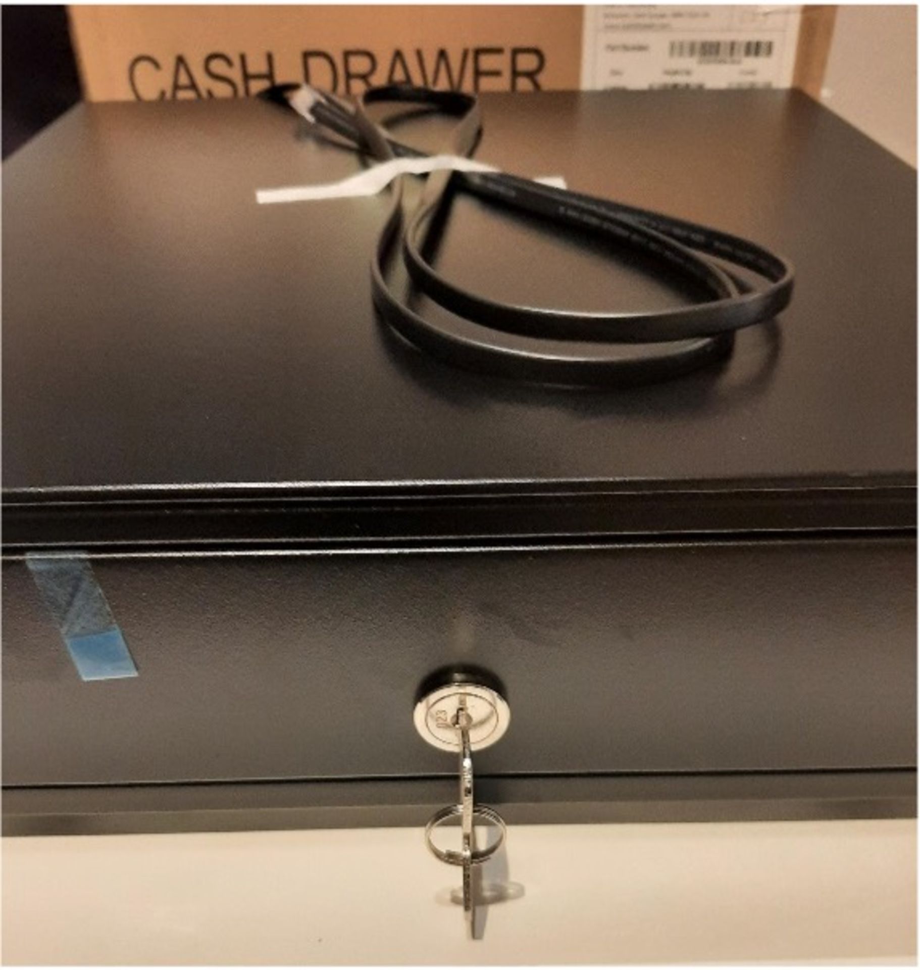 Cash Drawer APG ECD330 - Image 2 of 6