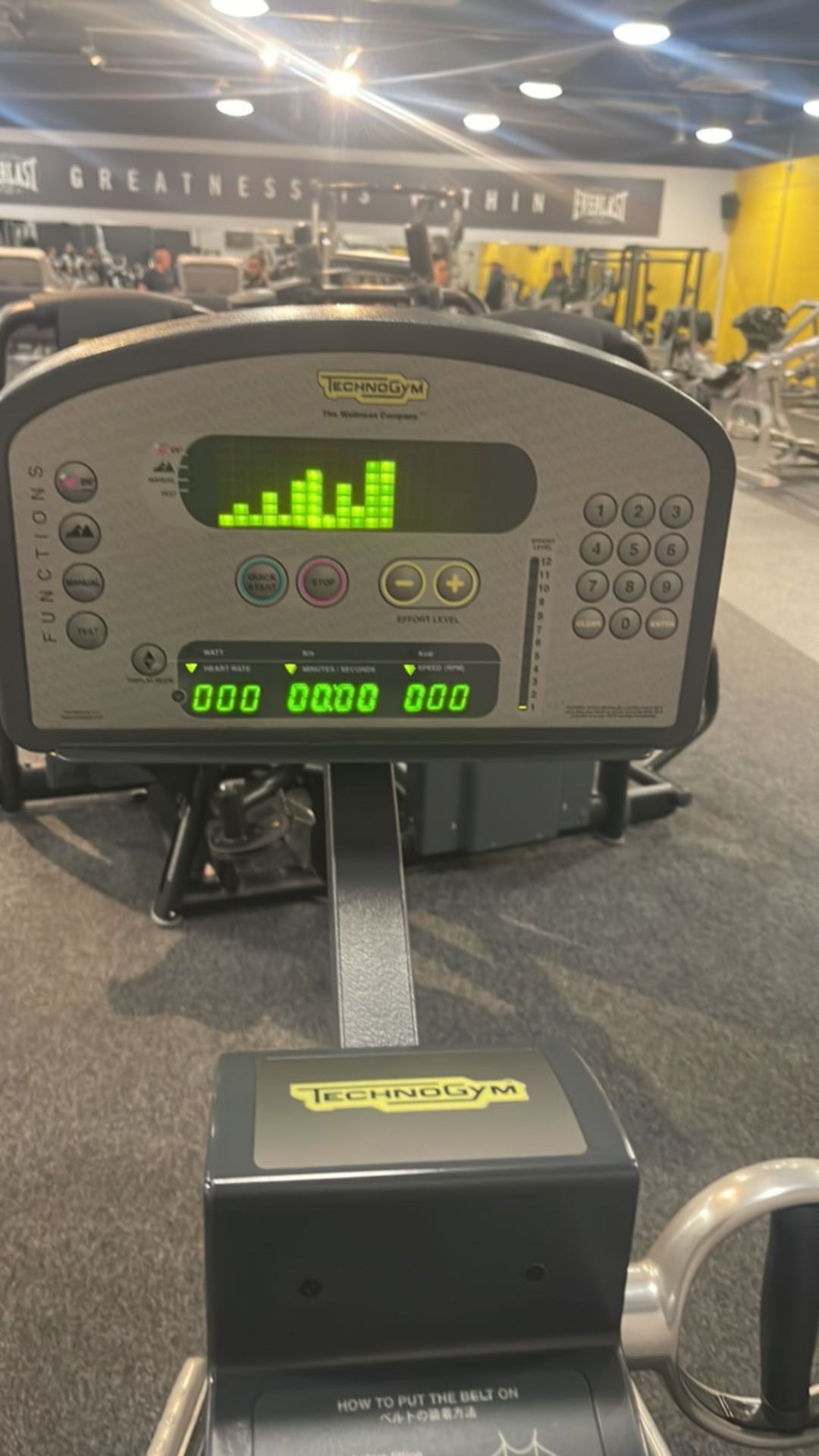 Technogym Hand Bike - Image 5 of 8