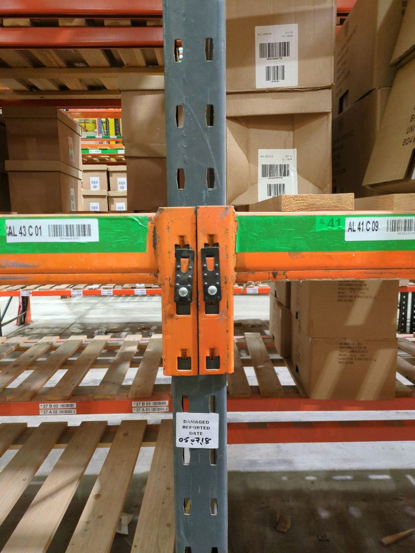 Run Of 44 Bays Of Back To Back Boltless Industrial Pallet Racking - Image 10 of 21