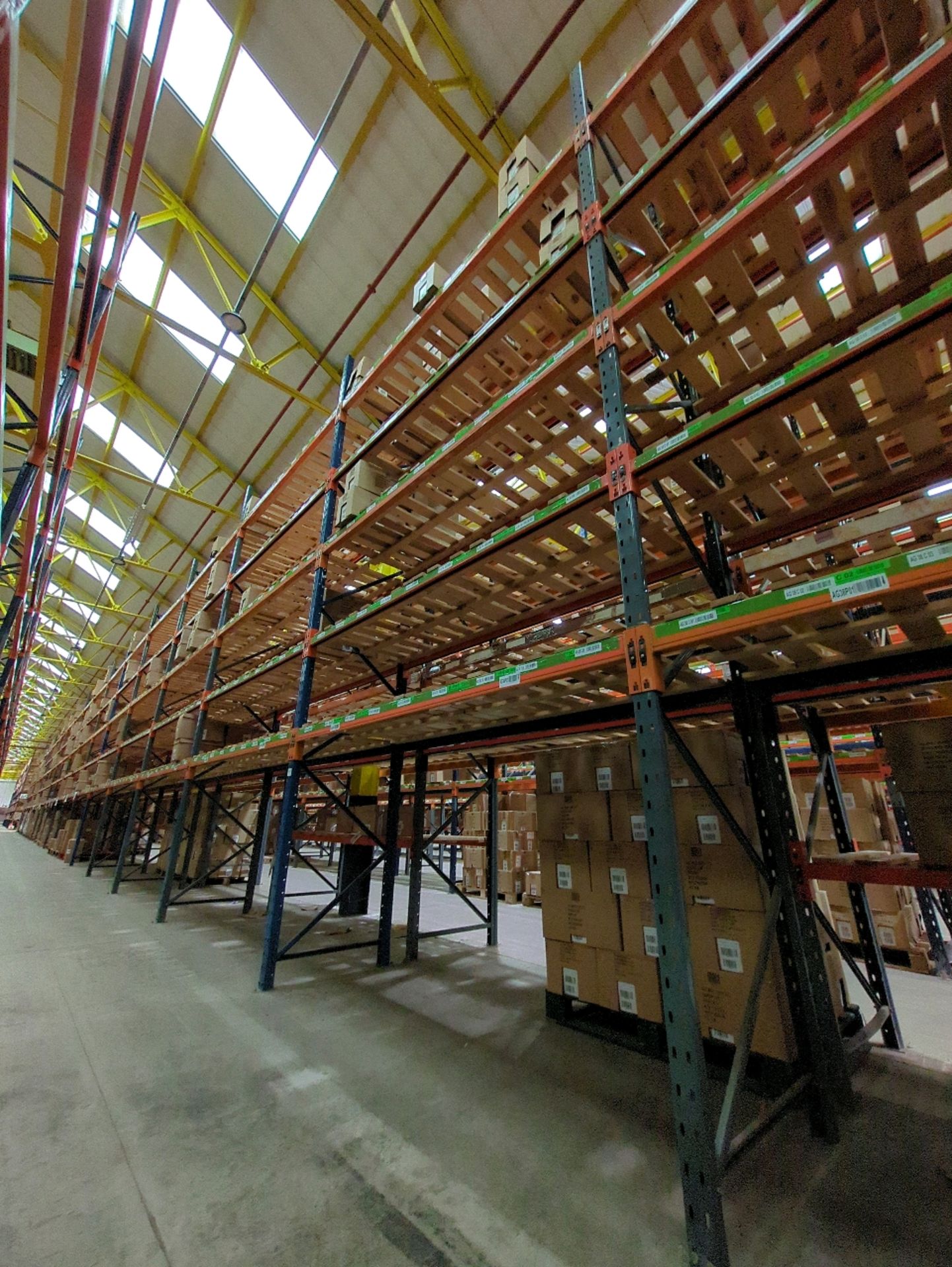 Run Of 44 Bays Of Back To Back Boltless Industrial Pallet Racking - Image 18 of 20
