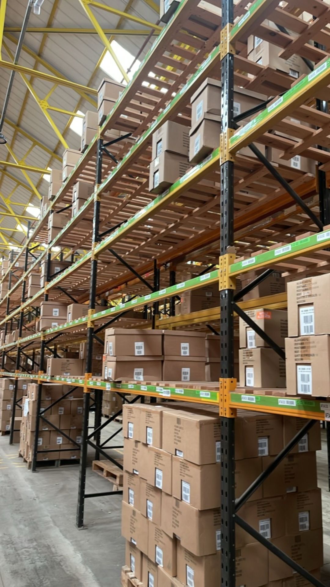 Run Of 42 Bays Of Back To Back Boltless Industrial Pallet Racking - Image 12 of 14