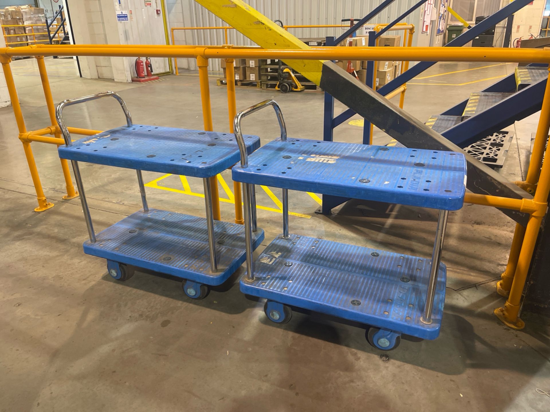 Pladia Trolleys x3