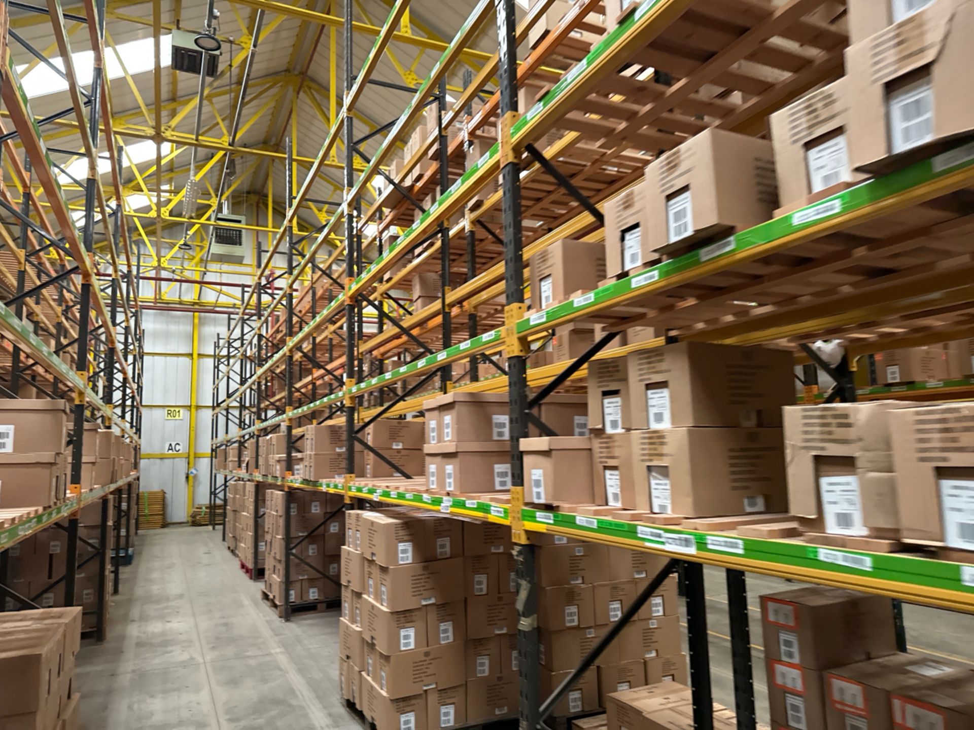 Run Of 42 Bays Of Back To Back Boltless Industrial Pallet Racking - Image 13 of 15