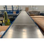 Gravity Roller Conveyor Belt On Decline