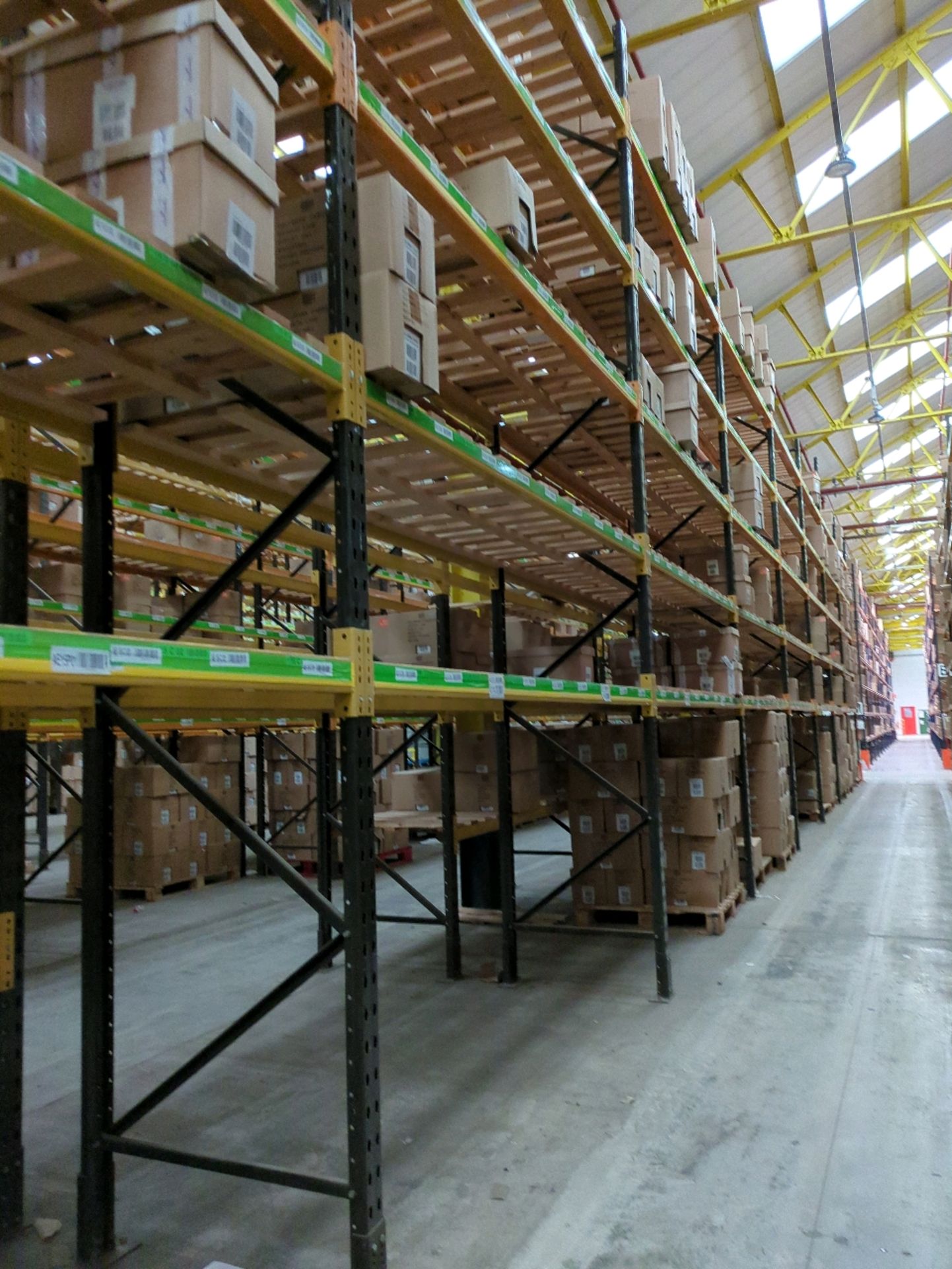 Run Of 42 Bays Of Back To Back Boltless Industrial Pallet Racking - Image 22 of 22