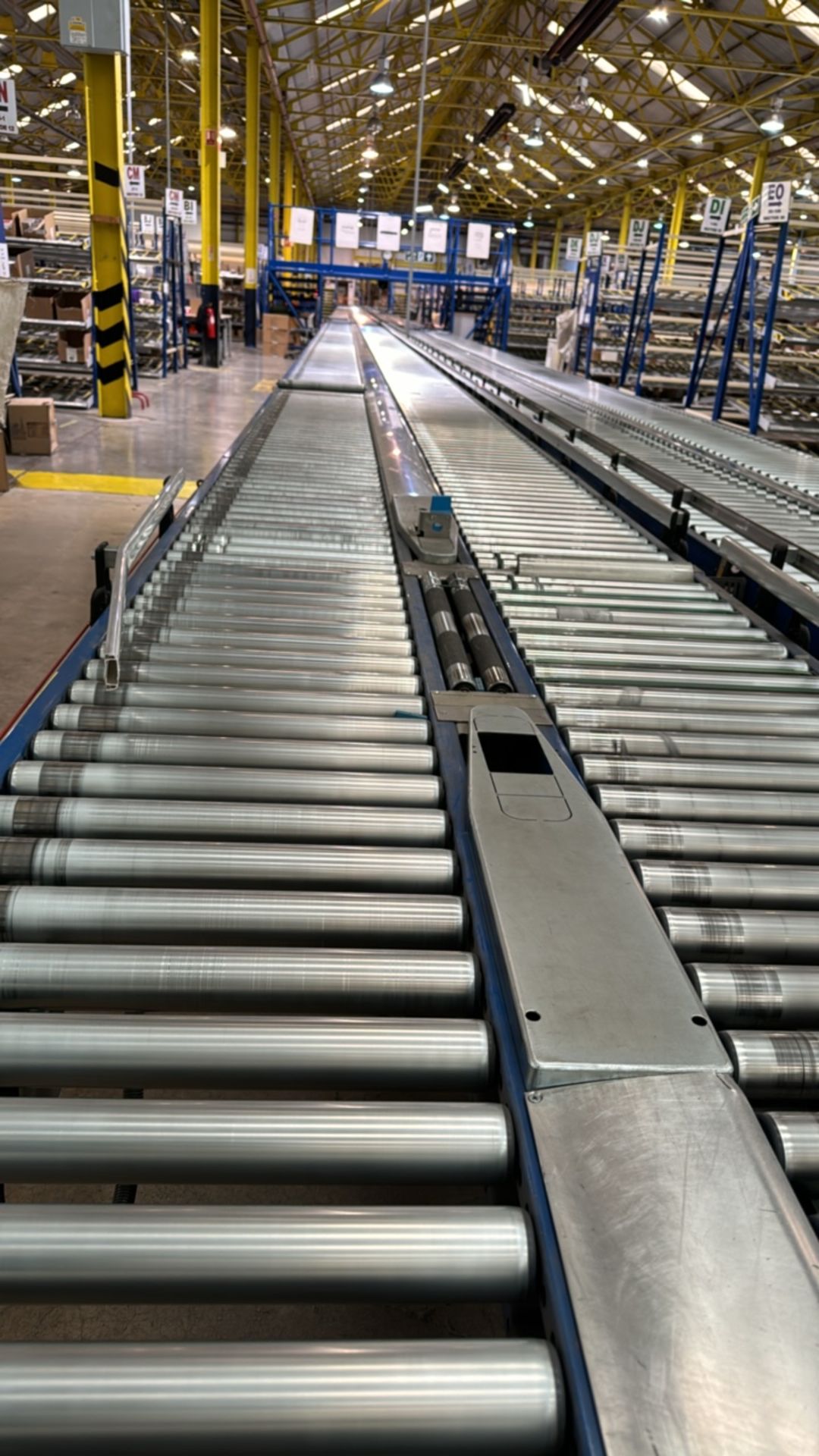 Motorised Roller Conveyor - 2 Rows - Image 10 of 10