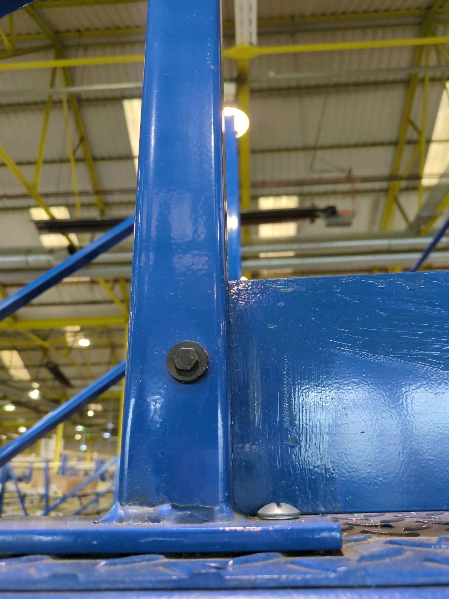 Blue Steel Double Stair Gantree - Image 5 of 16