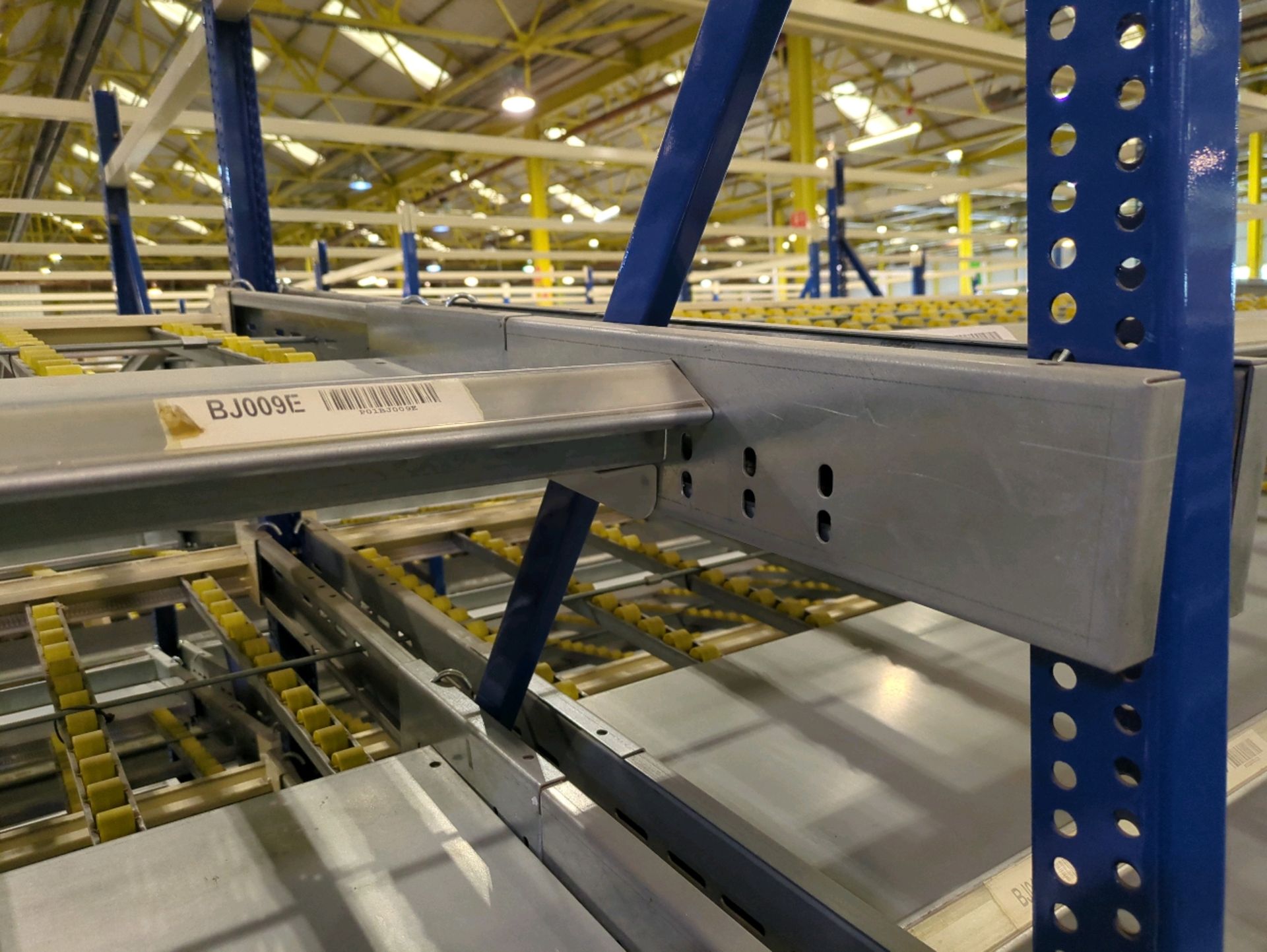 A Run Of 8 Bays Of Flow Racks - Image 6 of 13