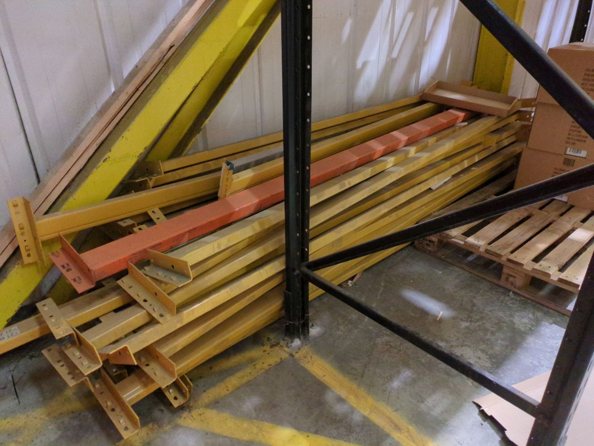 Large Quantity Of Pallet Racking Beams - Image 5 of 9