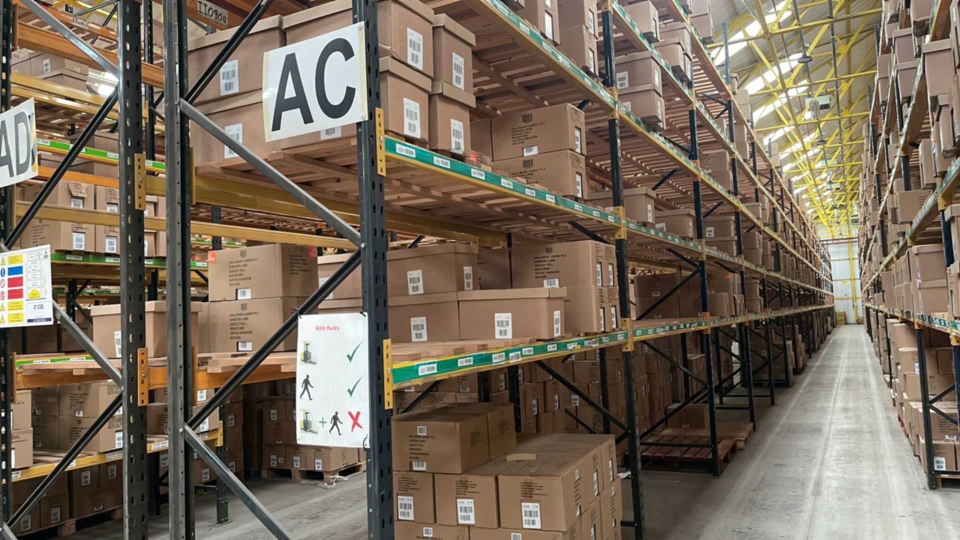 Run Of 42 Bays Of Back To Back Boltless Industrial Pallet Racking - Image 9 of 13