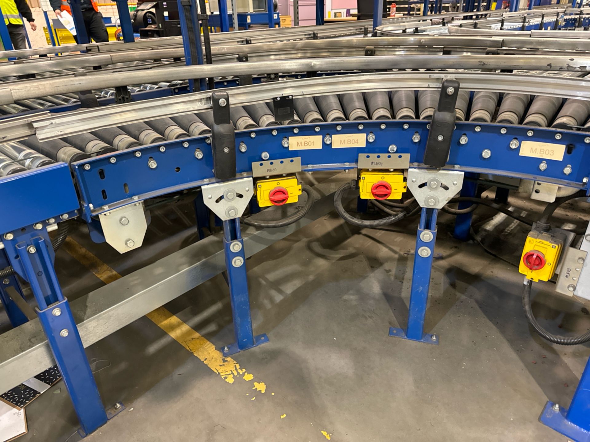 Roller Conveyor Corner Piece - Image 3 of 3