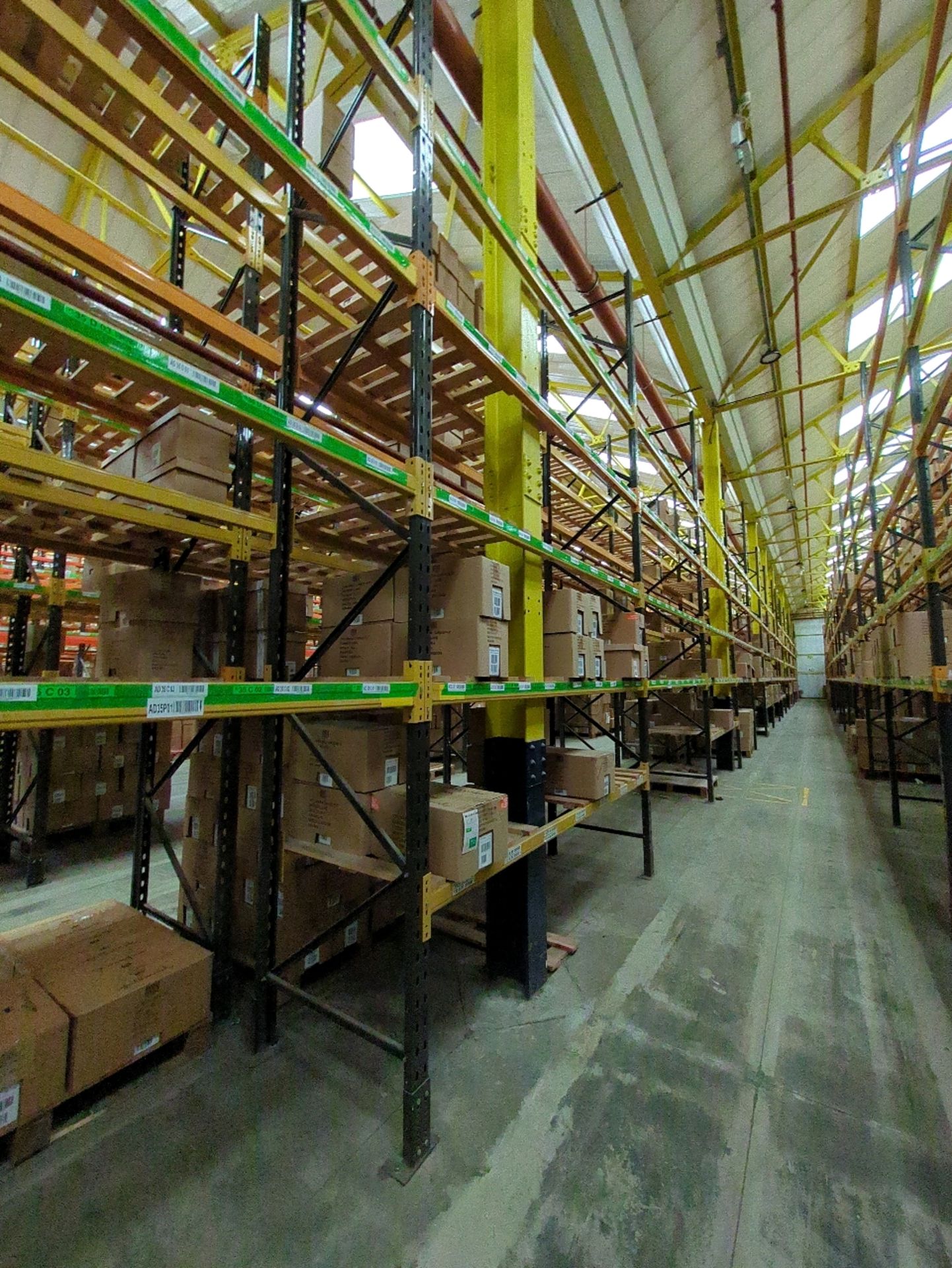 Run Of 42 Bays Of Back To Back Boltless Industrial Pallet Racking - Image 12 of 22