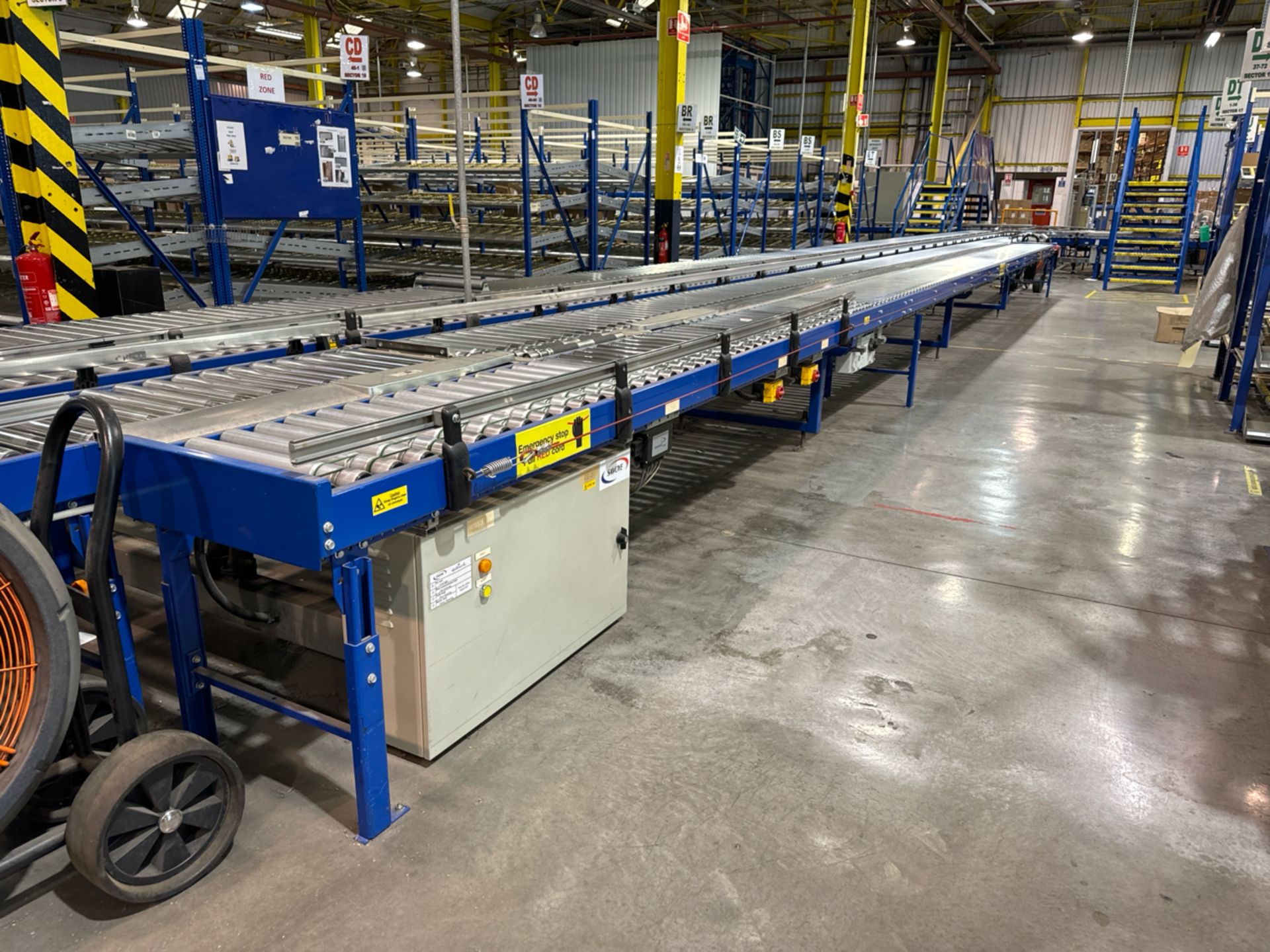 Motorised Roller Conveyor - 2 Rows - Image 2 of 7