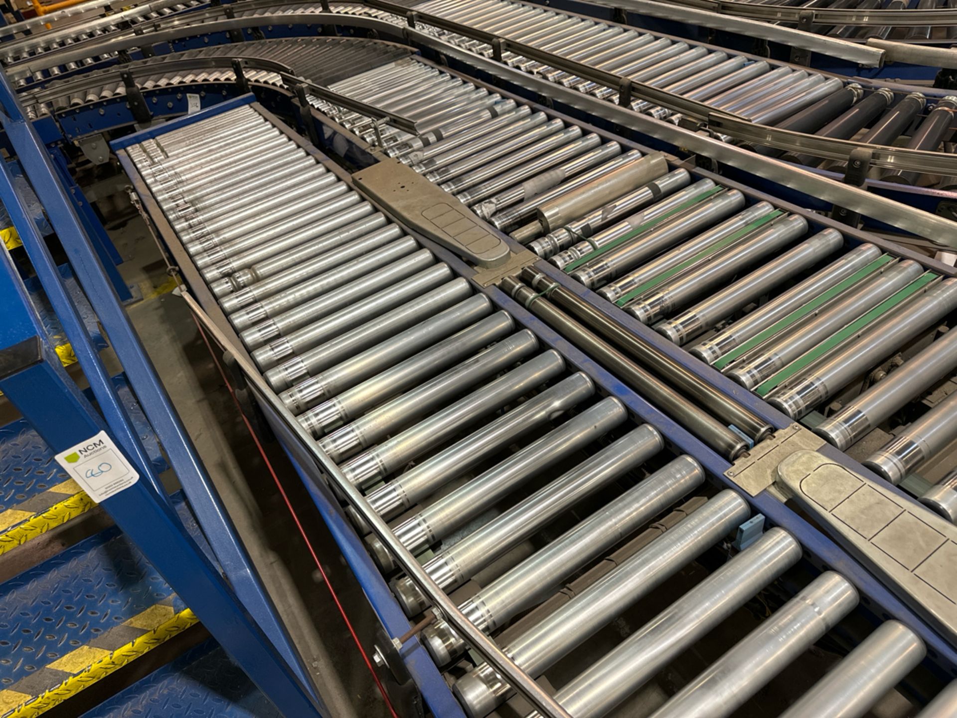 Motorised Roller Conveyor - 2 Rows - Image 8 of 9