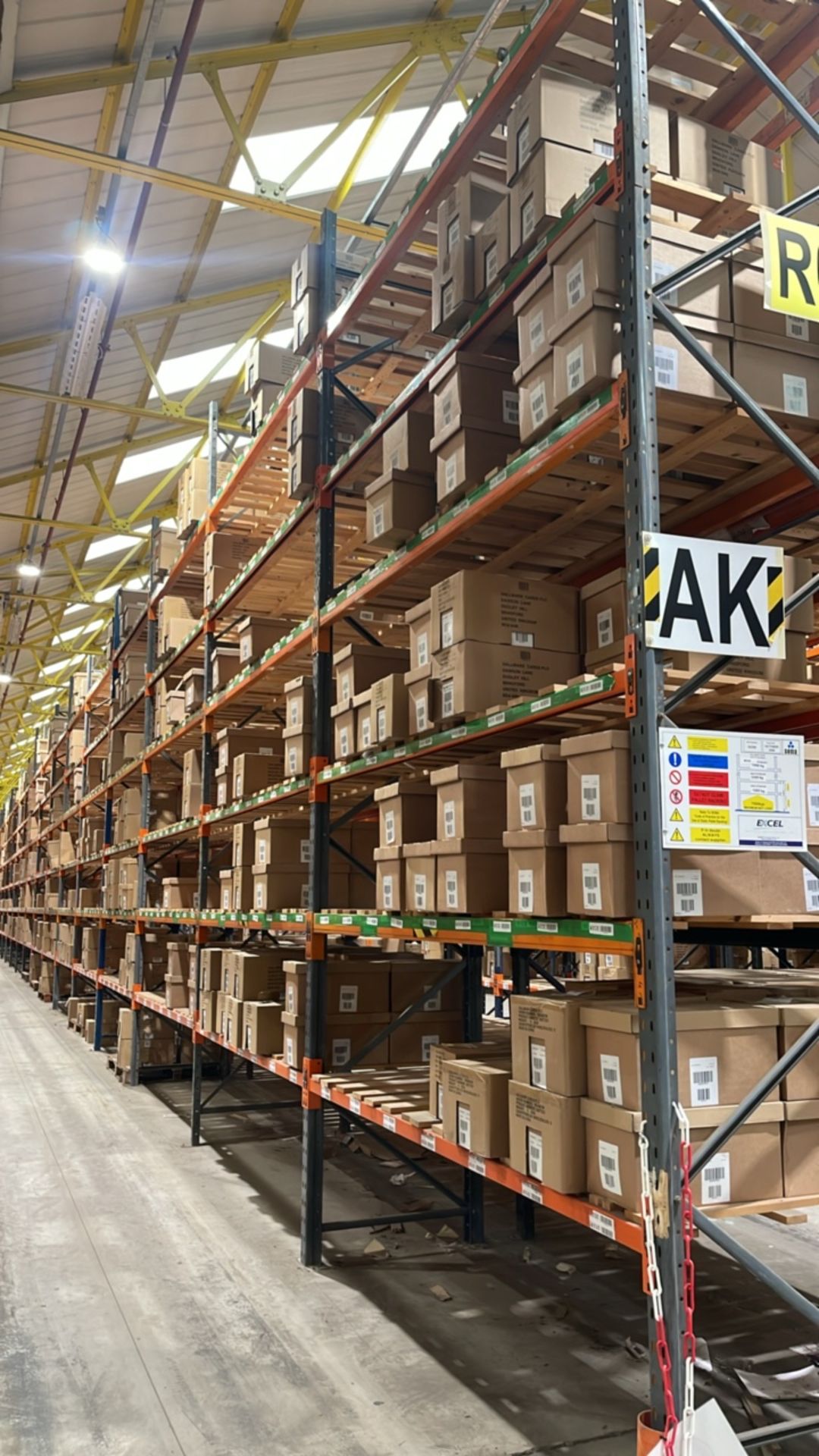 Run Of 44 Bays Of Back To Back Boltless Industrial Pallet Racking - Image 2 of 14