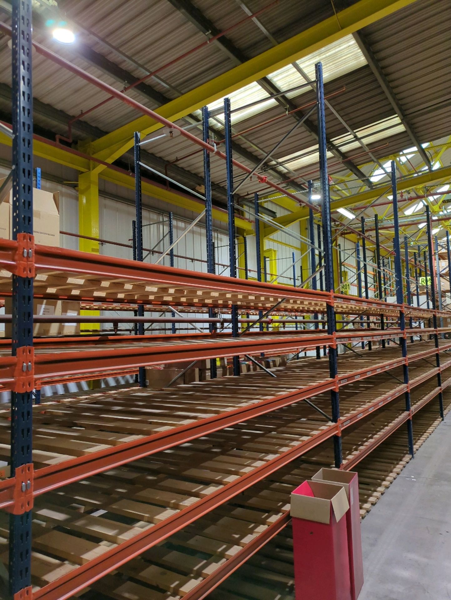 Run Of 18 Bays Of Back To Back Boltless Industrial Pallet Racking - Image 12 of 12