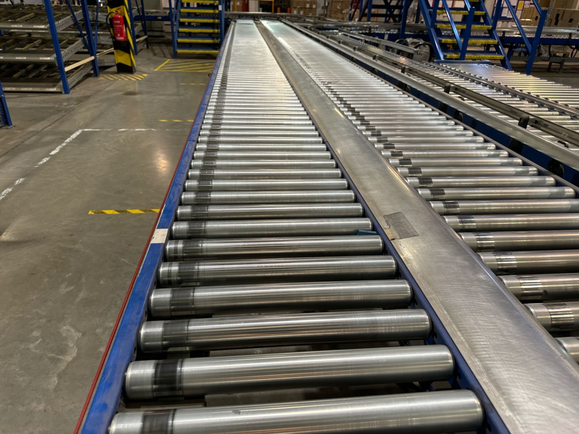 Motorised Roller Conveyor - 2 Rows - Image 7 of 9