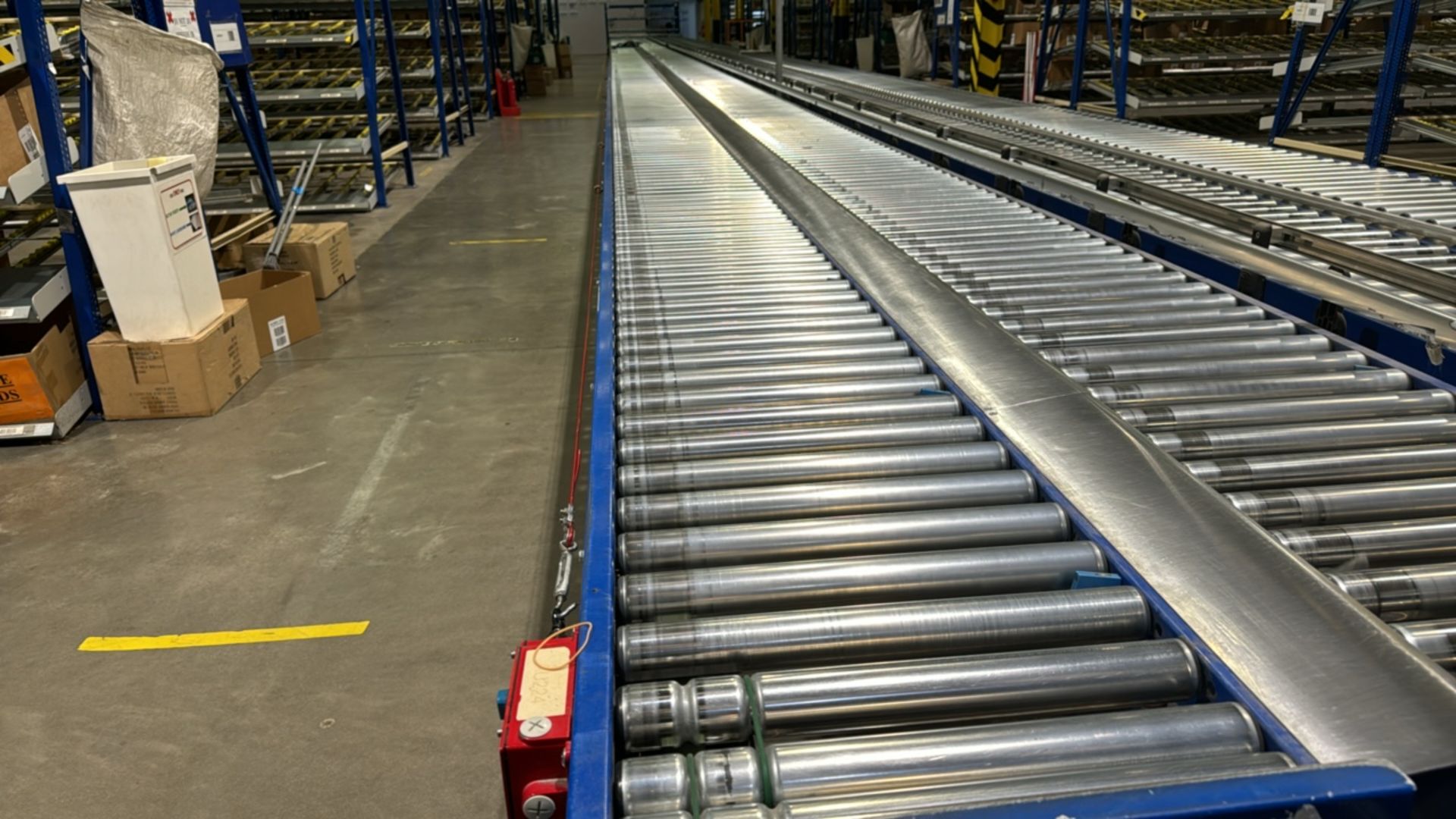 Motorised Roller Conveyor - 2 Rows - Image 8 of 8