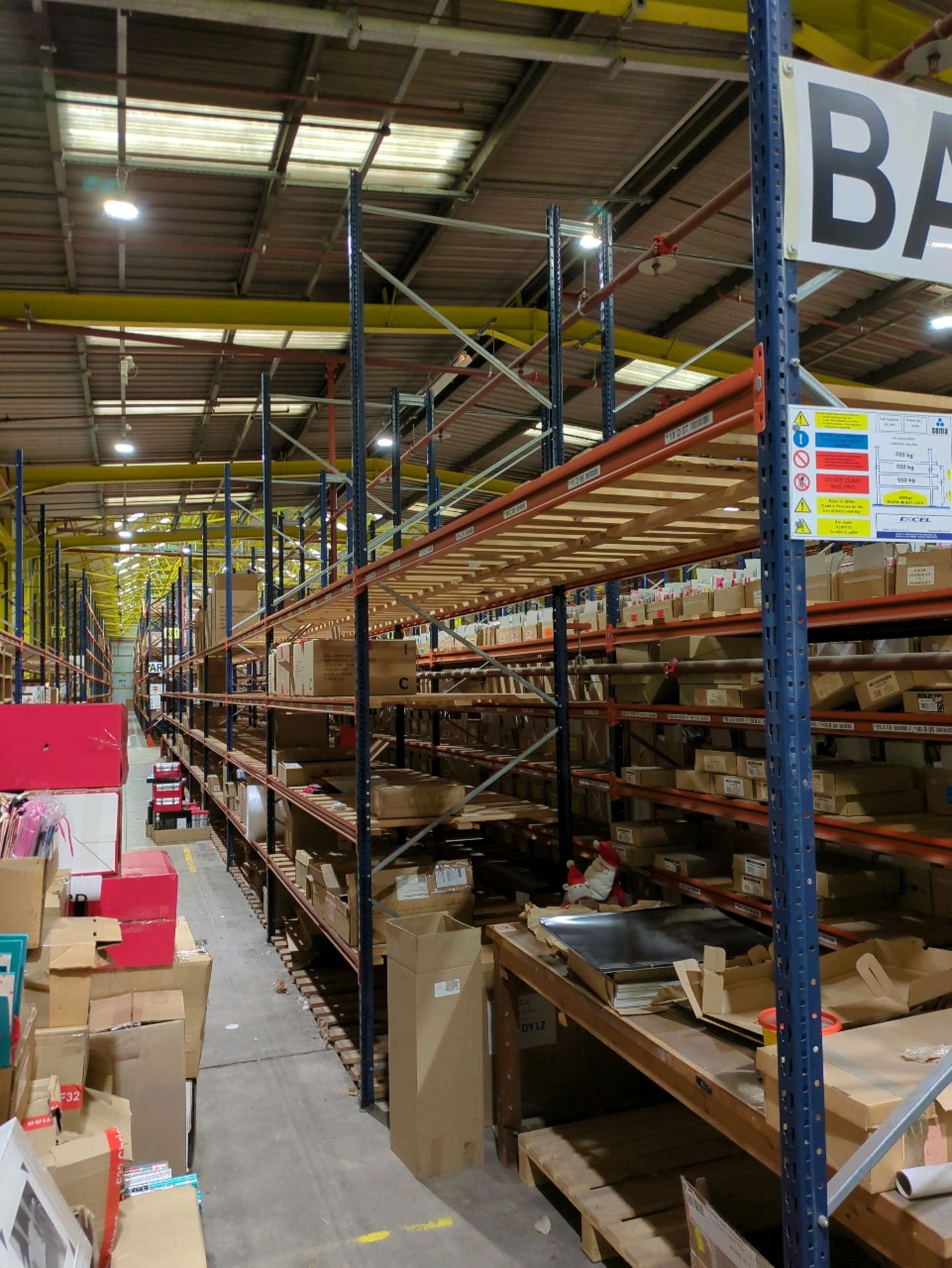 Run Of 18 Bays Of Back To Back Boltless Industrial Pallet Racking - Image 8 of 12