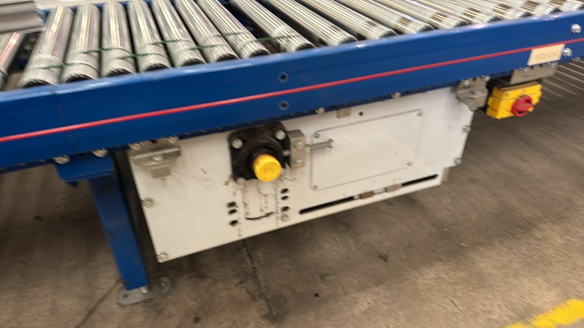 Motorised Roller Conveyor - 2 Rows - Image 5 of 8