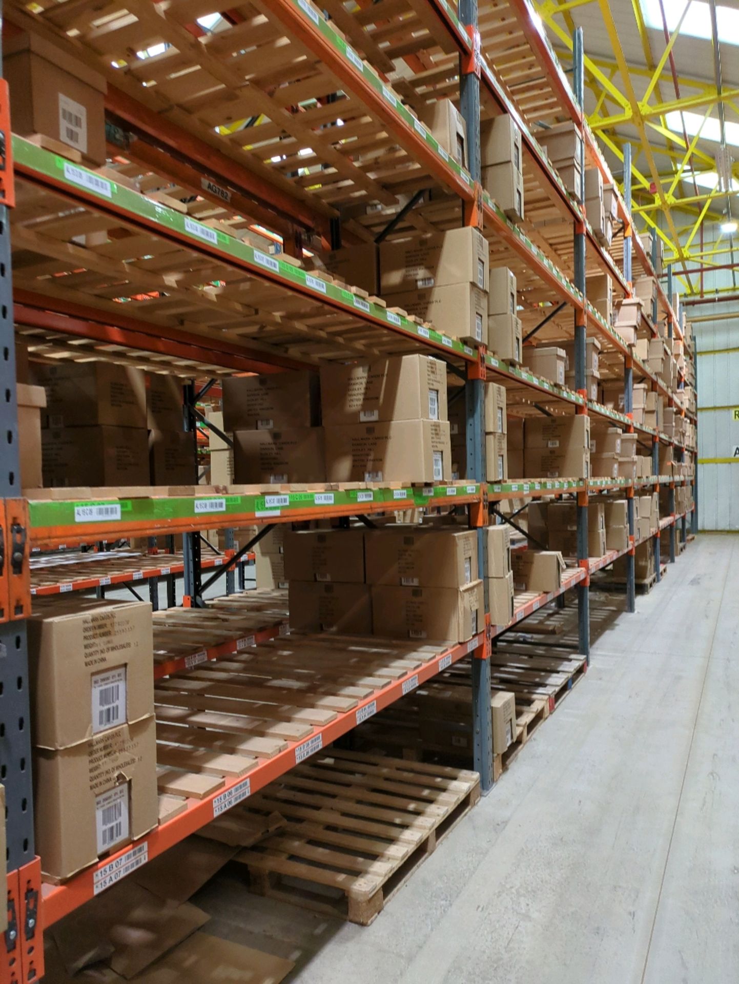 Run Of 44 Bays Of Back To Back Boltless Industrial Pallet Racking - Image 13 of 21