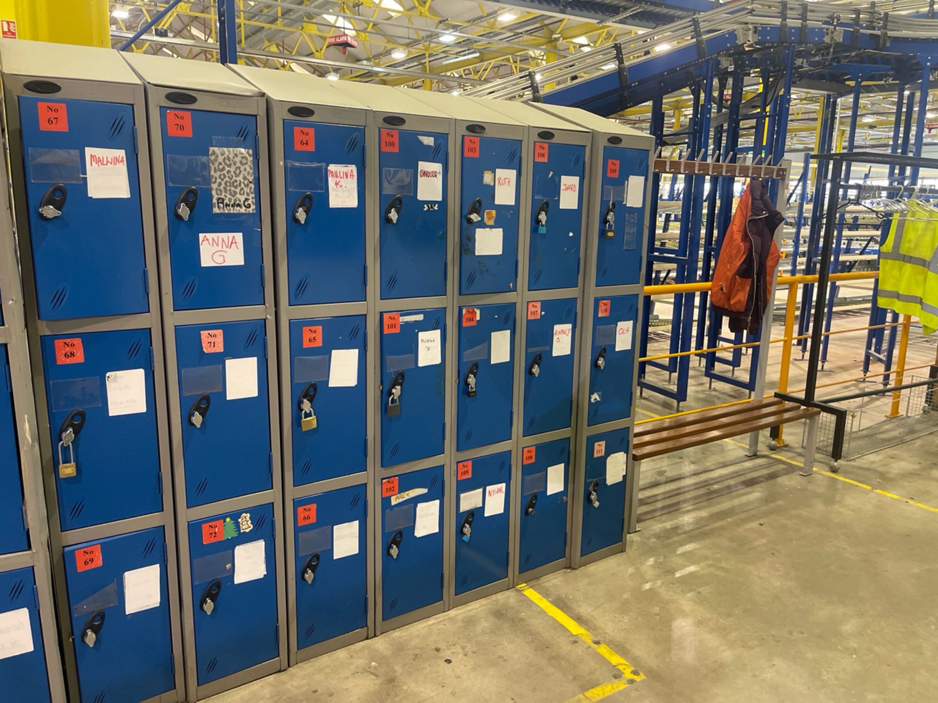 Bank Of 21 Probe Lockers