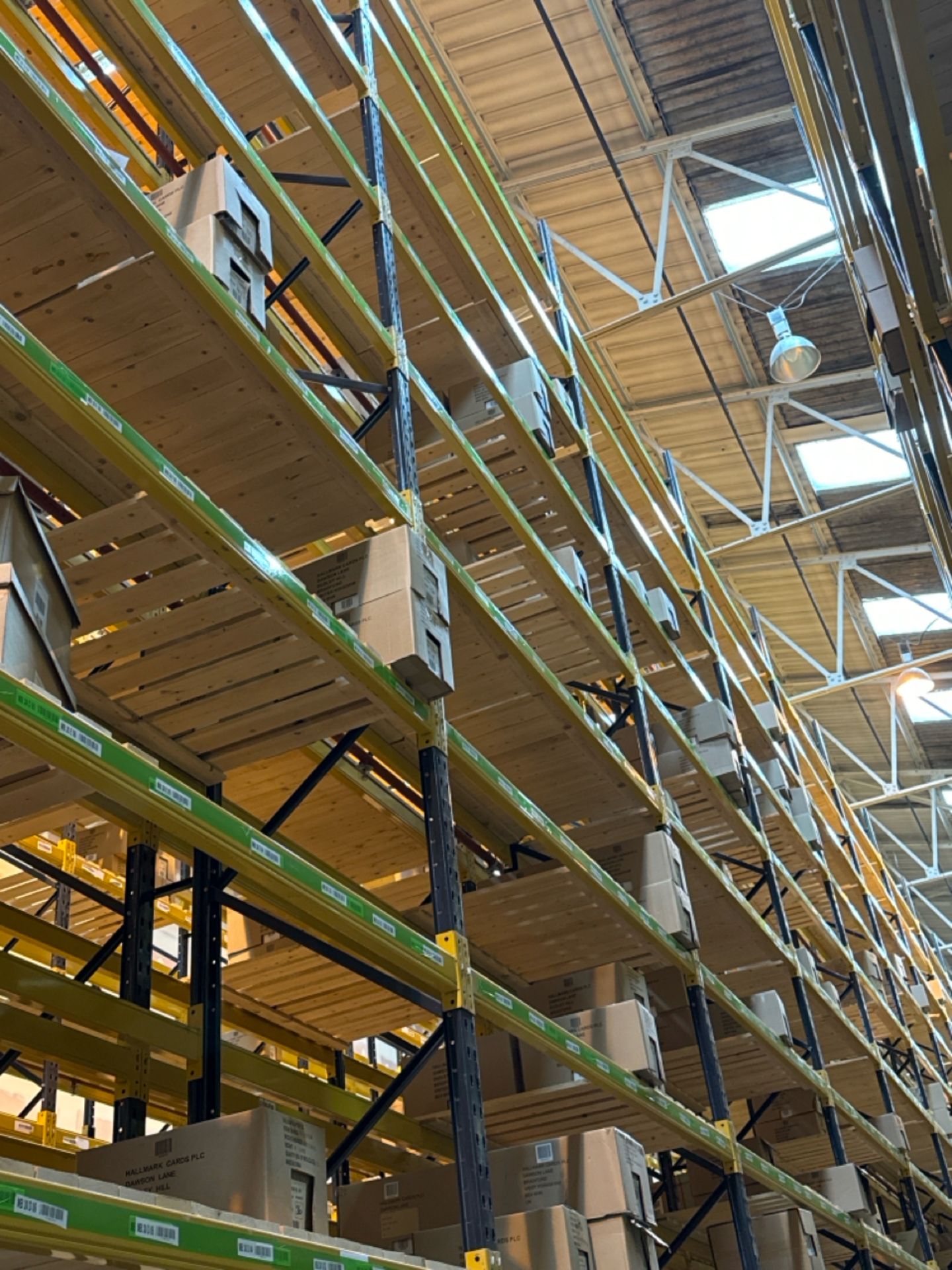 Run Of 36 Bays Of Back To Back Boltless Industrial Pallet Racking - Image 9 of 11
