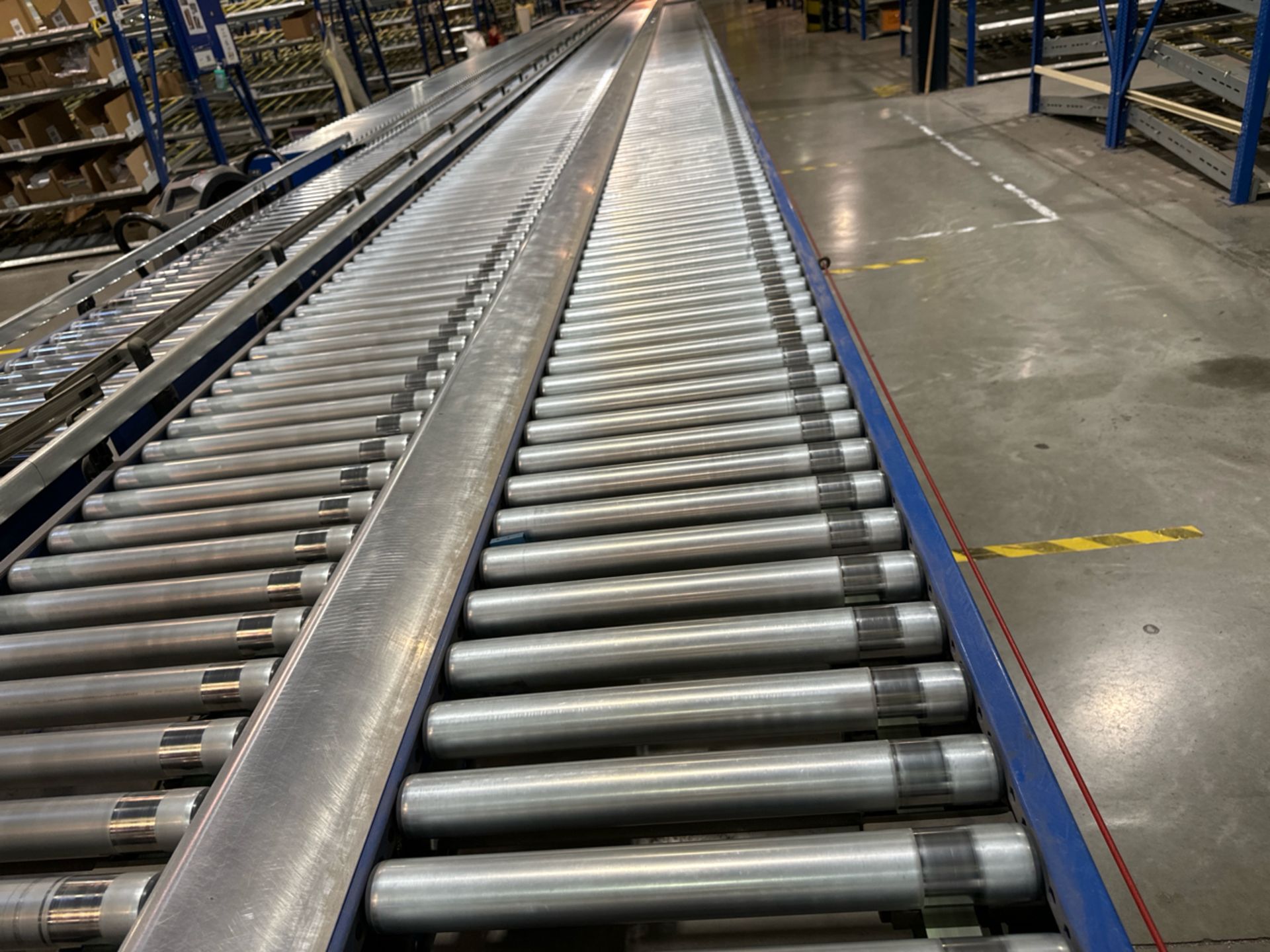 Motorised Roller Conveyor - 2 Rows - Image 9 of 9