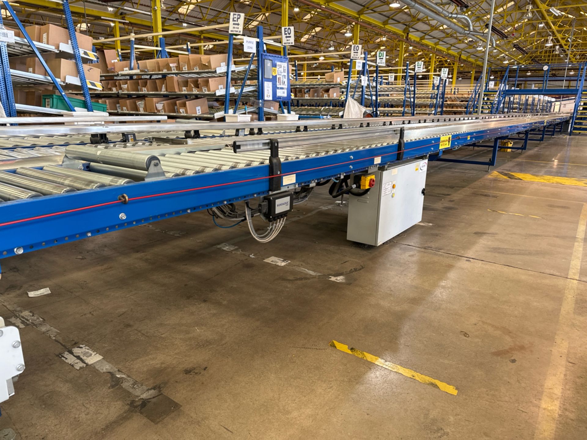 Motorised Roller Conveyor - 4 Rows - Image 2 of 12