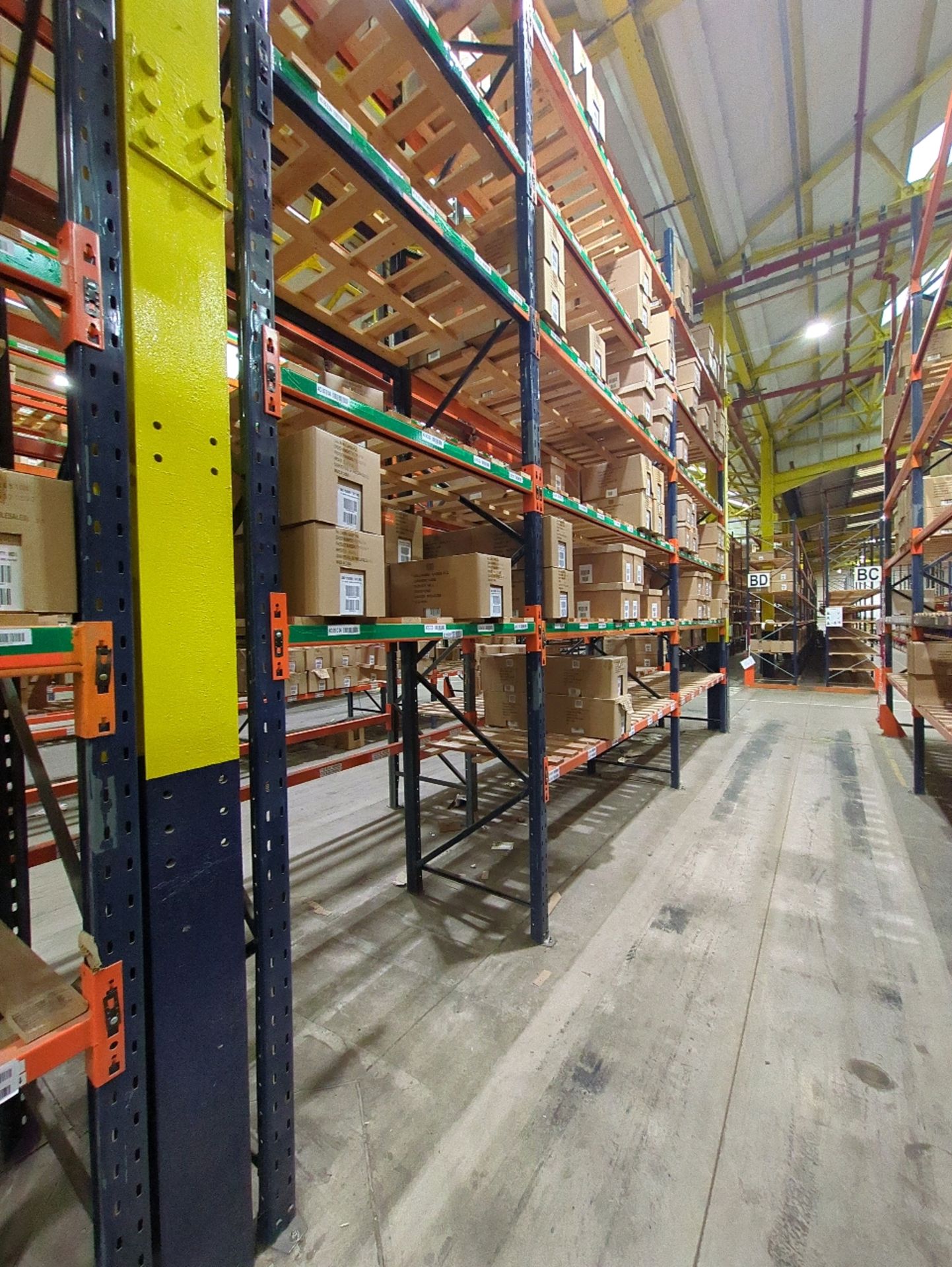 Run Of 43 Bays Of Boltless Industrial Pallet Racking - Image 7 of 21