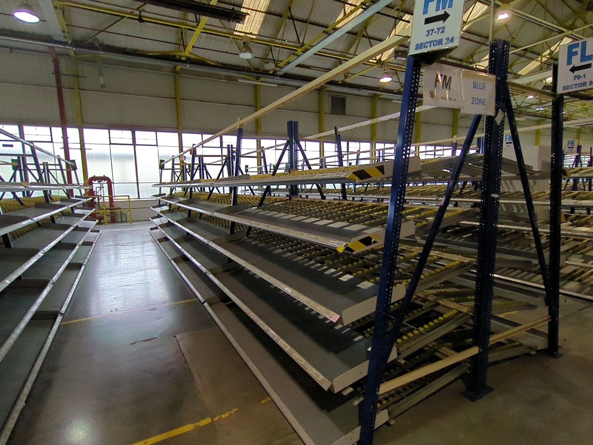 A Run Of 9 Bays Of Back To Back Flow Racks - Image 12 of 13