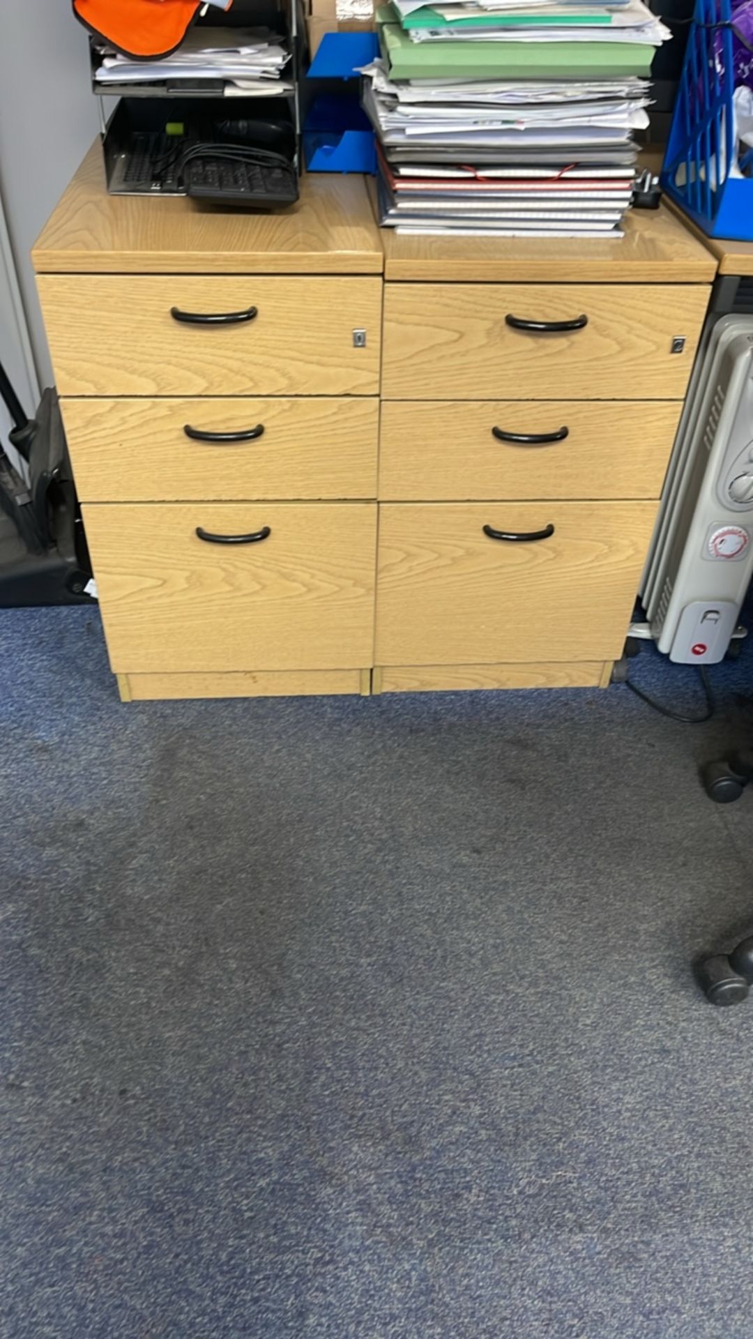 Bank Of 4 Desks, Chairs & Drawers - Image 18 of 18