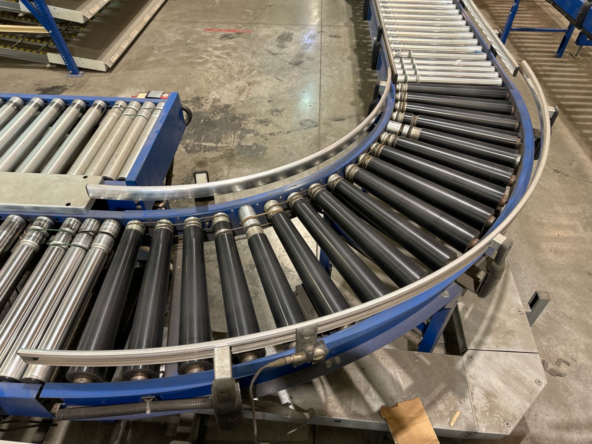 Roller Conveyor Corner Piece - Image 3 of 4