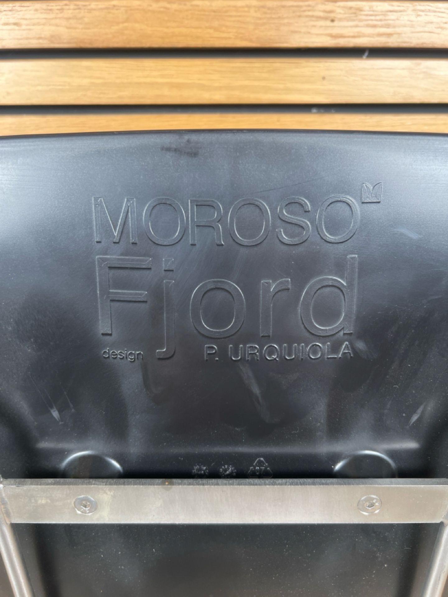 Moroso Fjord H Armchair Black - Image 4 of 4
