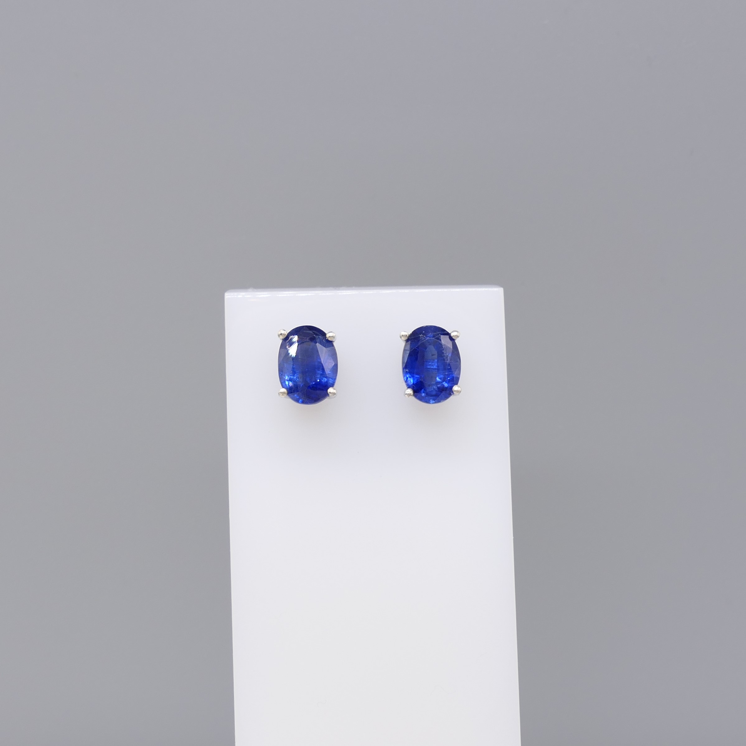 Natural Kyanite Gemstone Stud Earrings In Silver - Image 4 of 6