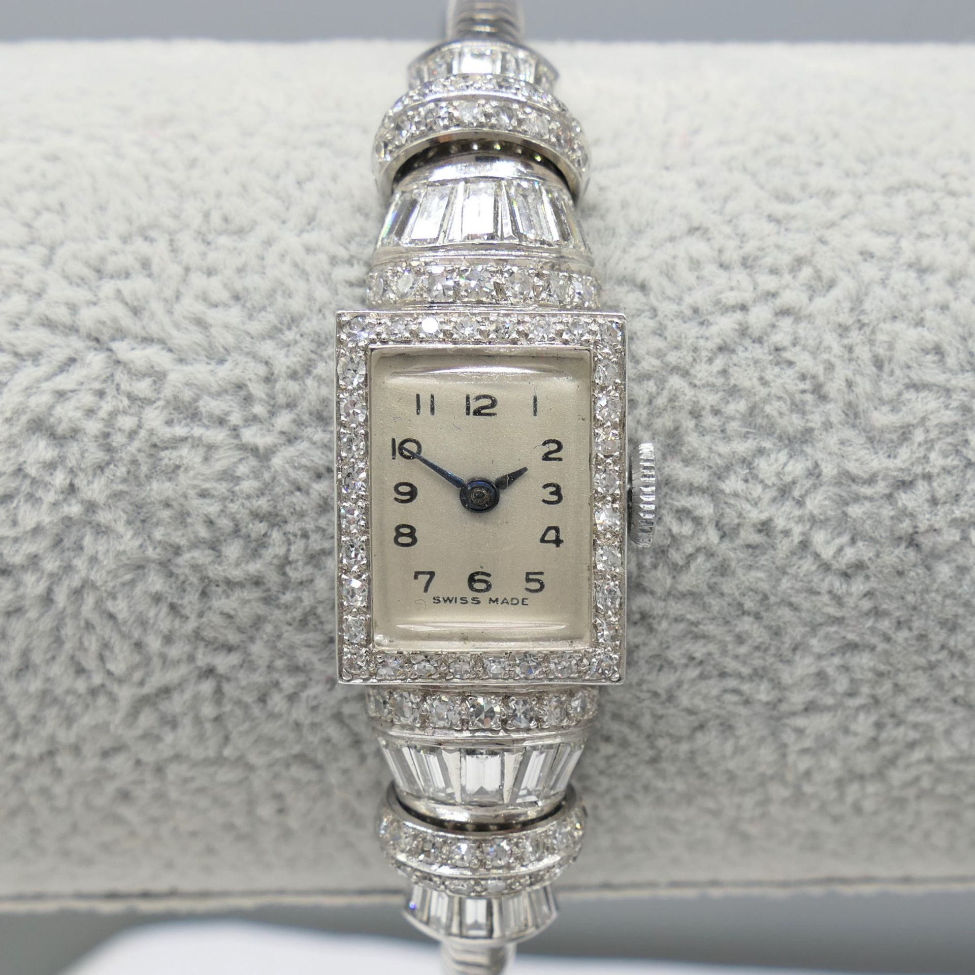 Vintage 3.60 carat diamond ladies mechanical wrist - Image 2 of 9