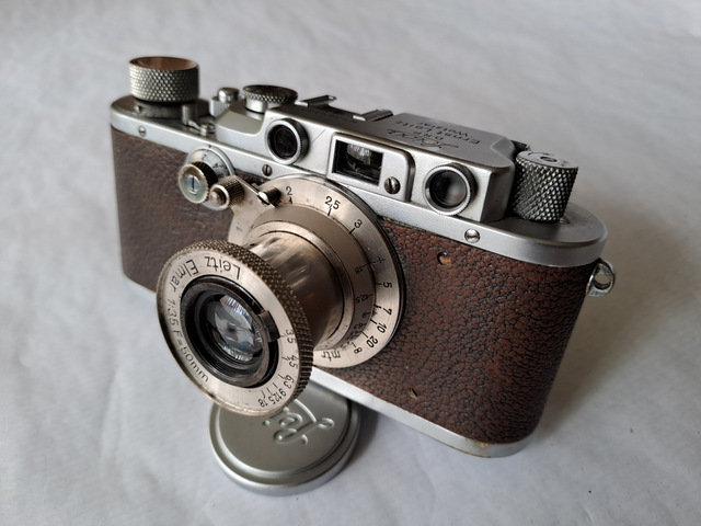 Vintage Leica 111 Rangefinder Camera 1938 - Image 9 of 11