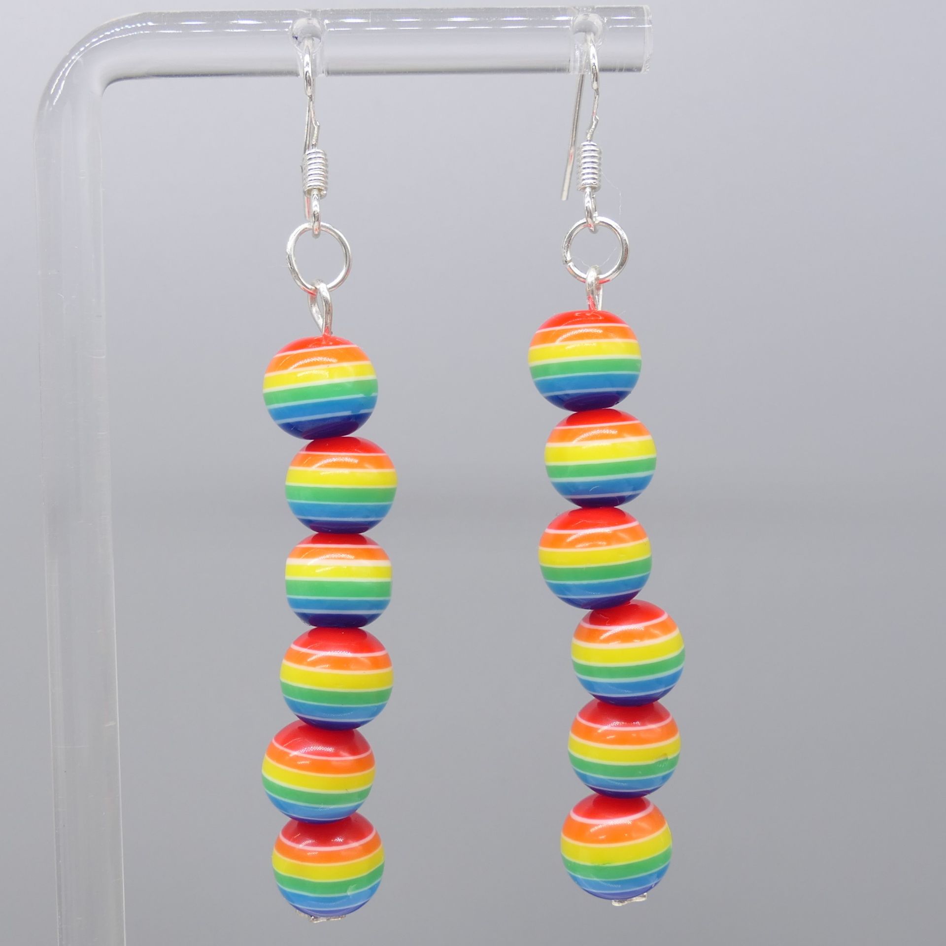 Silver and resin bead drop earrings x two pairs - Image 4 of 8