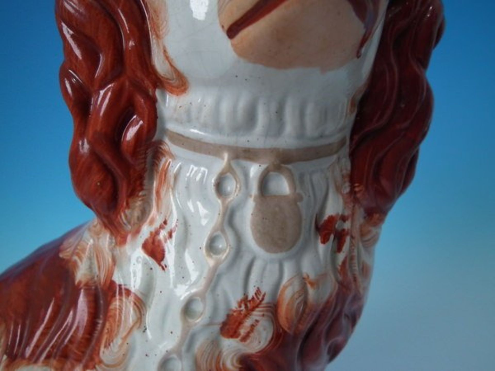 Pair Staffordshire Pottery russet & white curly ta - Image 4 of 20