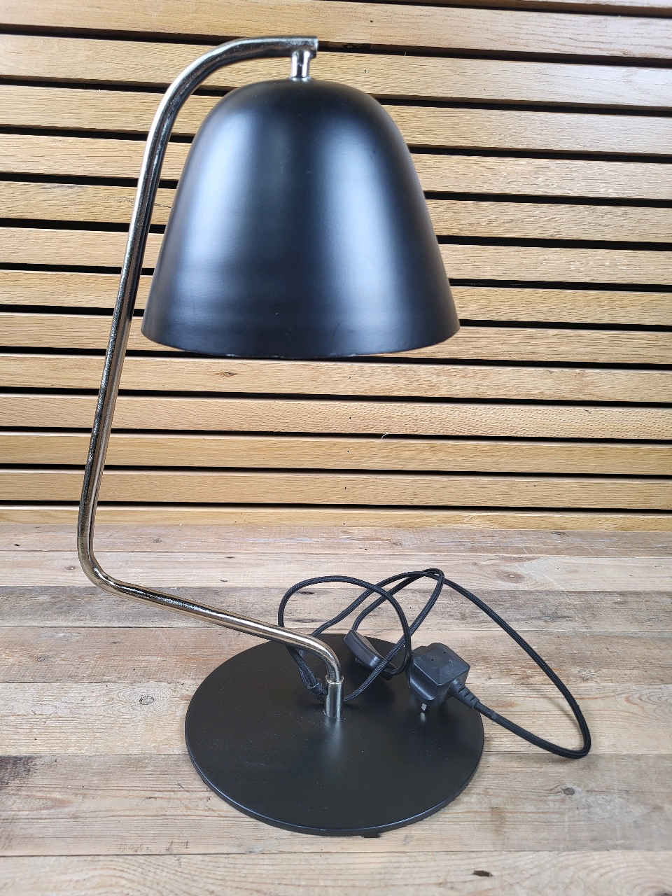 Black Metal Table Lamp - Image 3 of 3