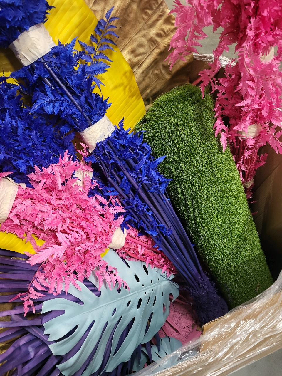 Pallet Of Assorted Floral Props - Image 4 of 4