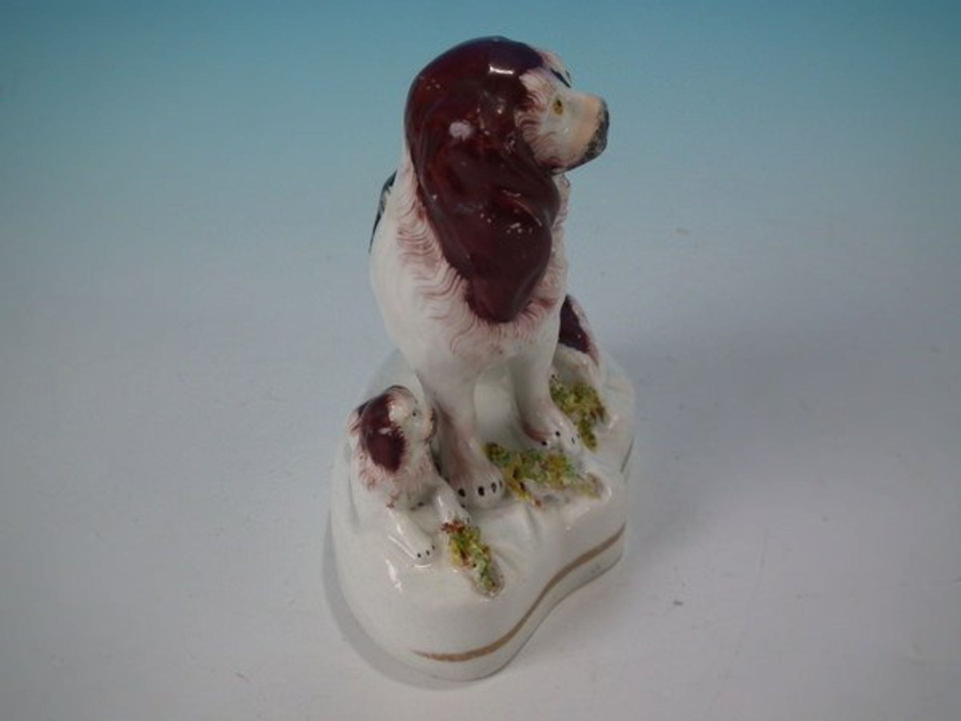 Staffordshire Pottery spaniel with playful pups - Image 4 of 16