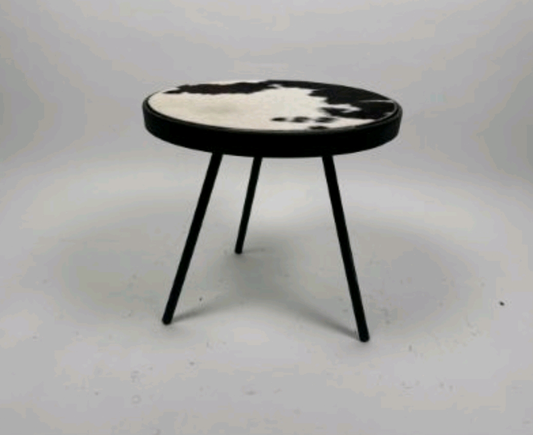AMARA Circular Side Table Cow Print Fur Top Black - Bild 3 aus 3