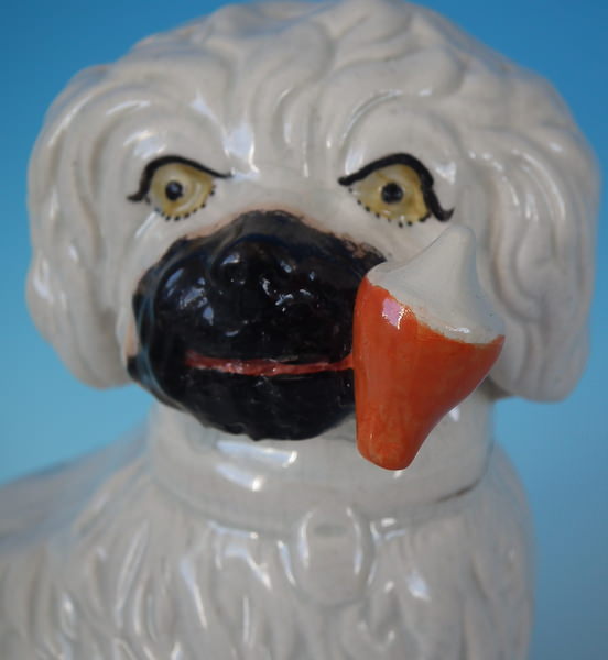 Staffordshire Pottery pipe smoking spaniel on blue - Image 14 of 15