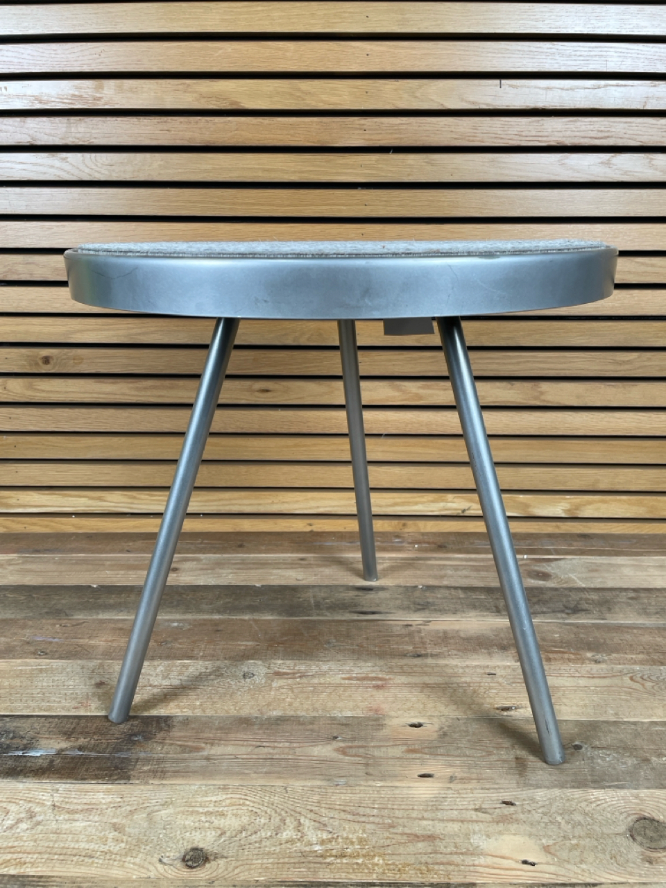 AMARA Circular Side Table Grey Fur Top