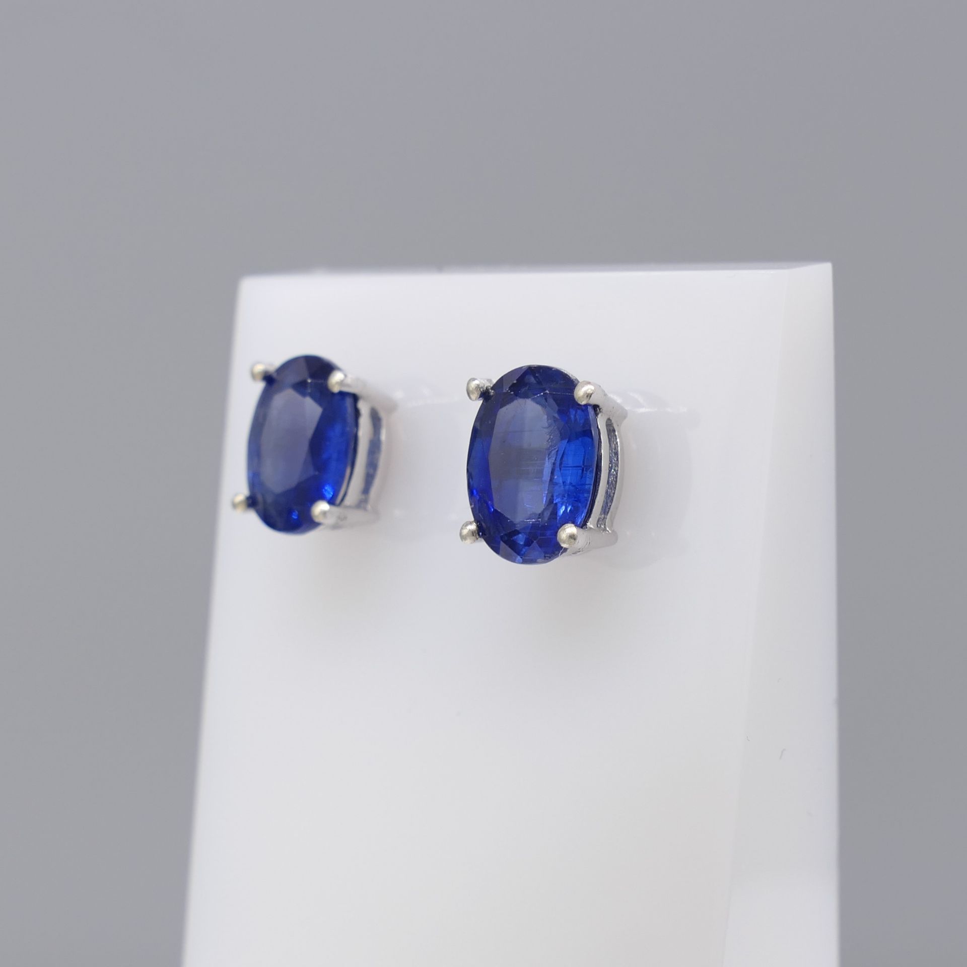 Natural Kyanite Gemstone Stud Earrings In Silver - Image 3 of 6
